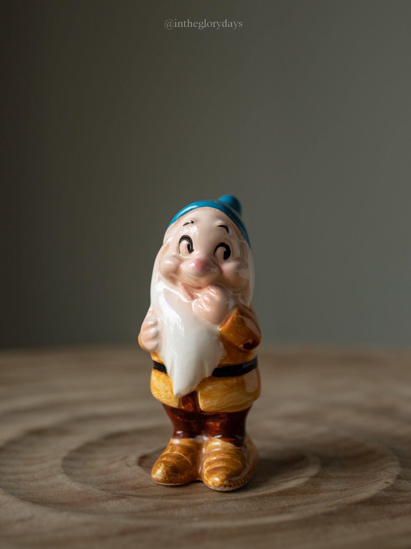 Walt Disney Production Japan 7 Dwarfs-14.jpg