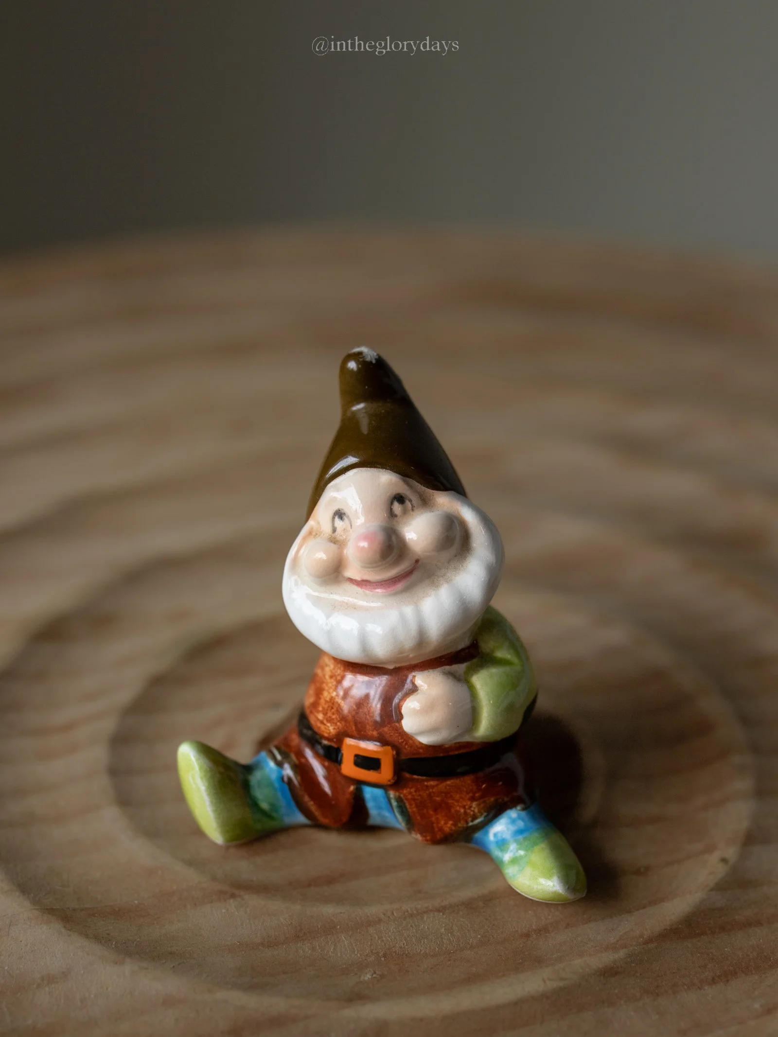 Walt Disney Production Japan 7 Dwarfs-2.jpg