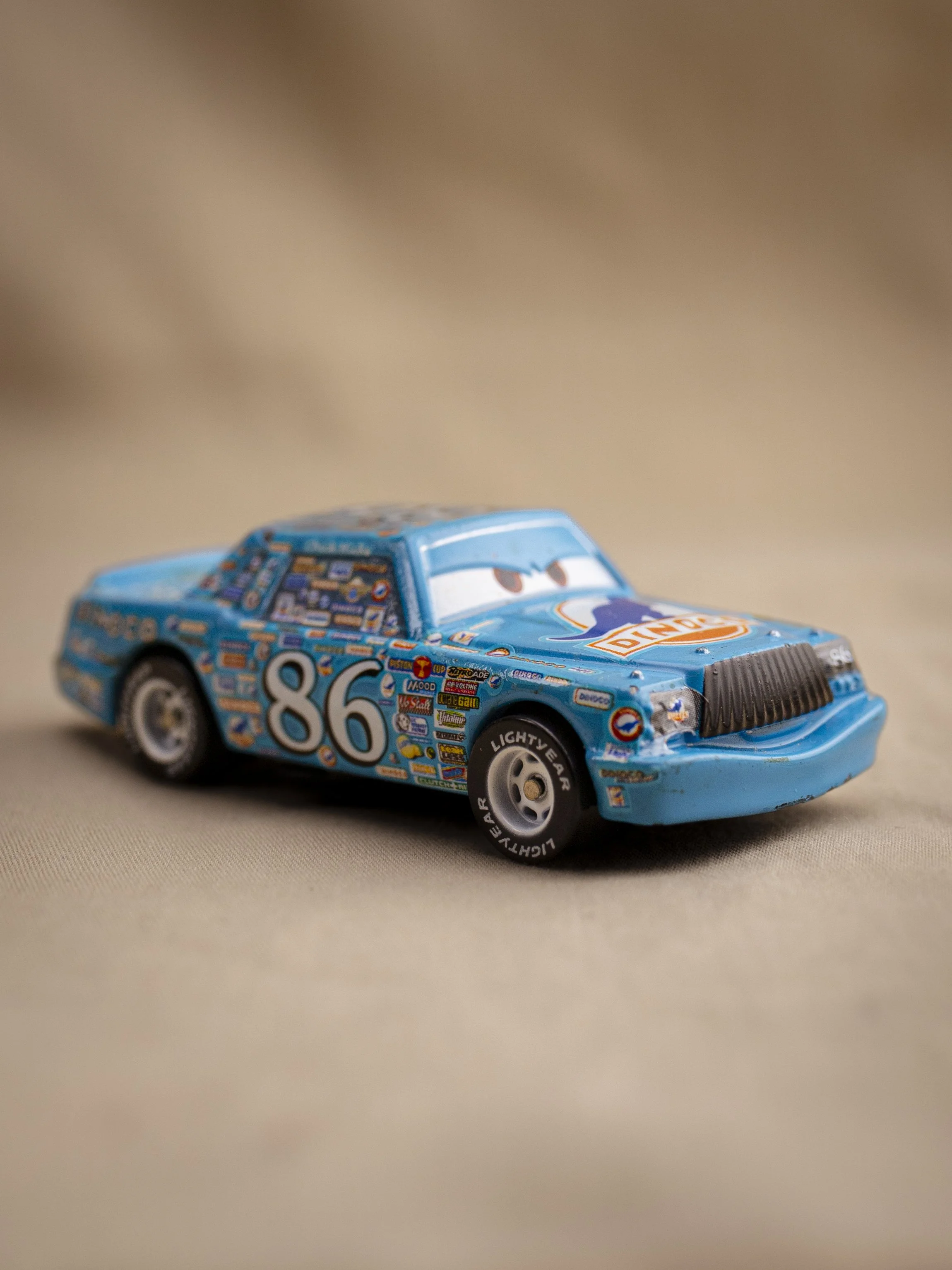 Piston Cup Dinoco Chick Hicks Ultra Rare Variant Full Sponsor Stickers