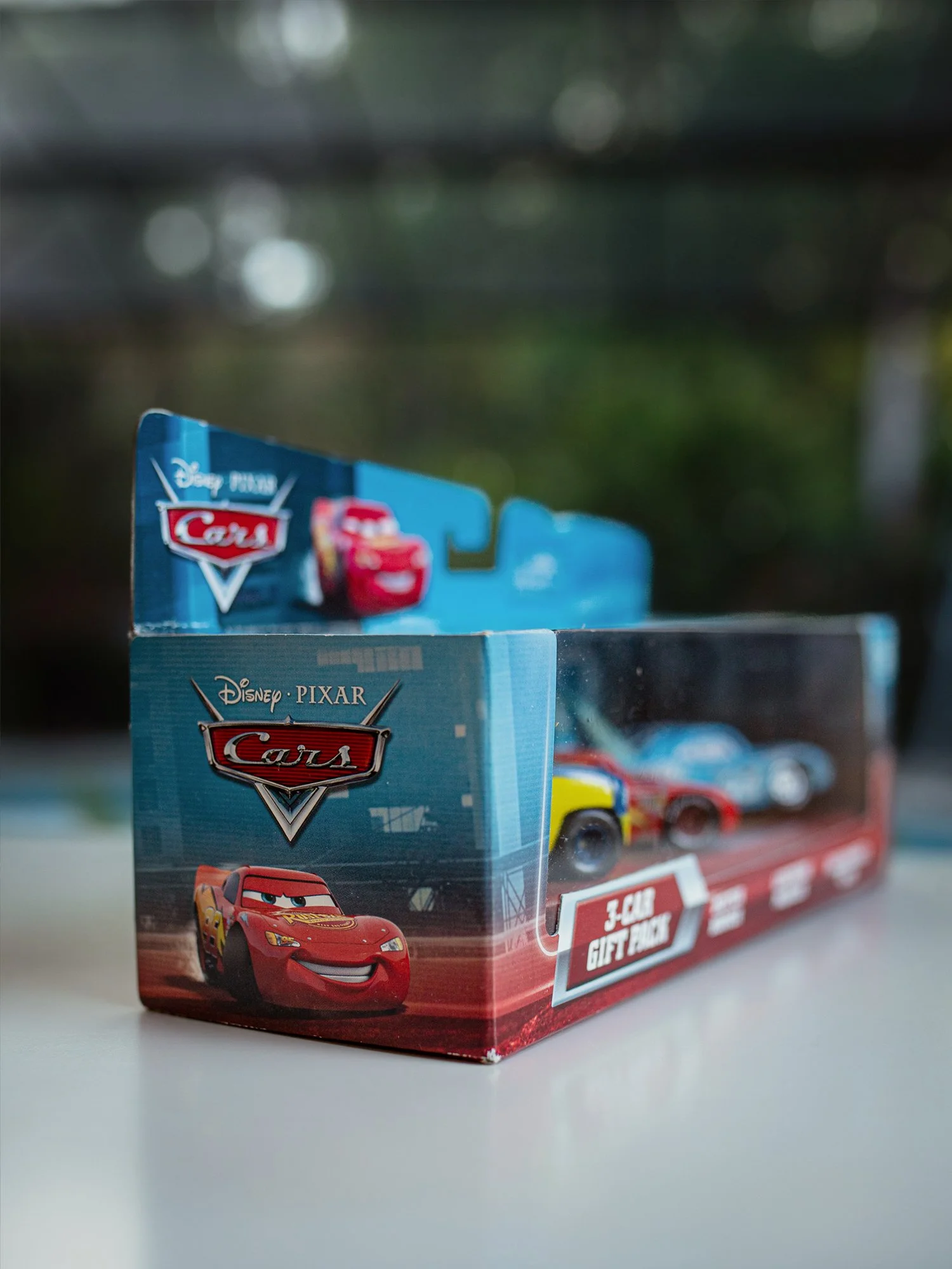 Dexter Hoover, Lightning McQueen & Race Damaged King 8.jpg