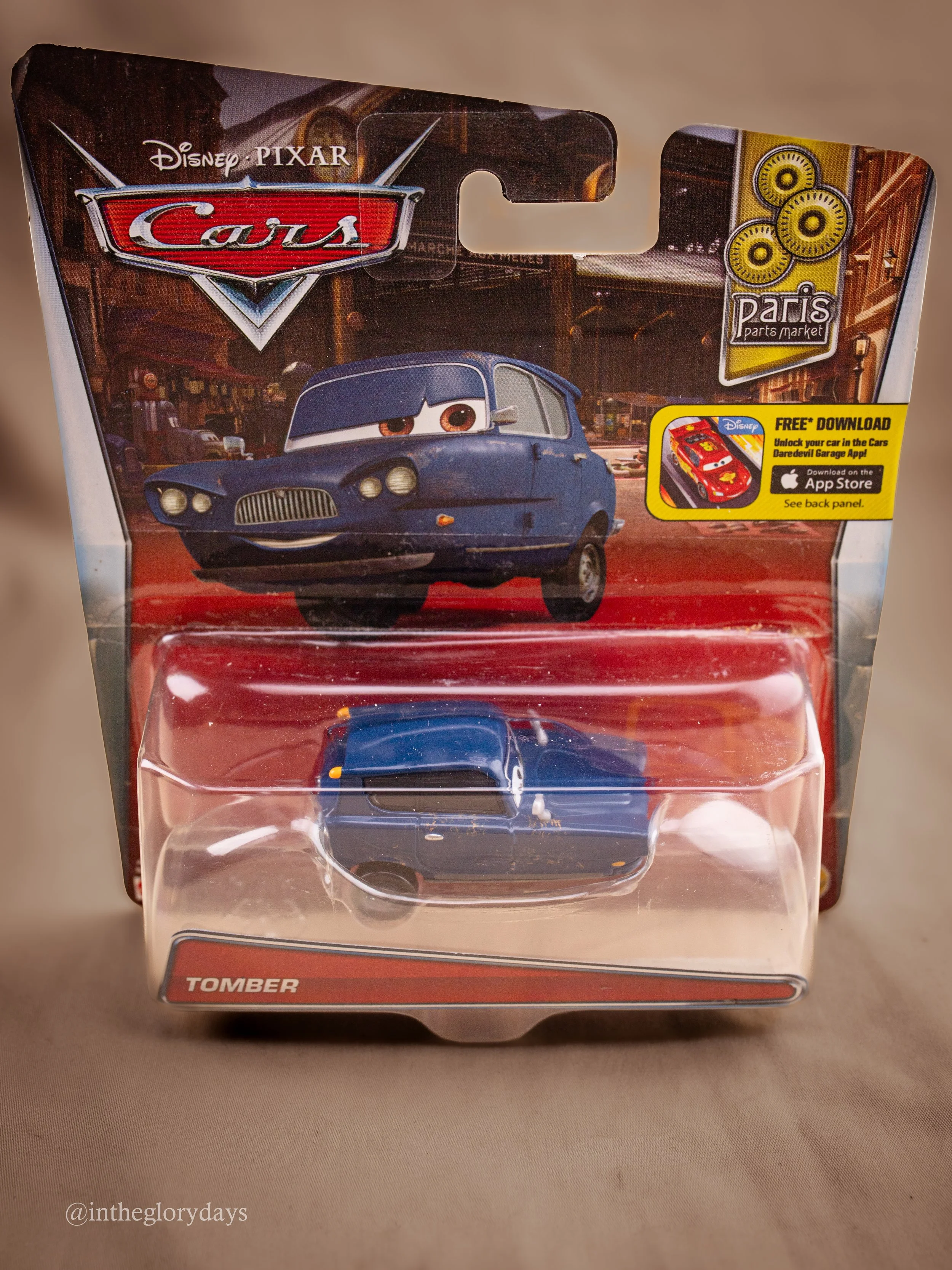 Cars 2 Paris Parts Market Tomber 10 from Paris Parts Market