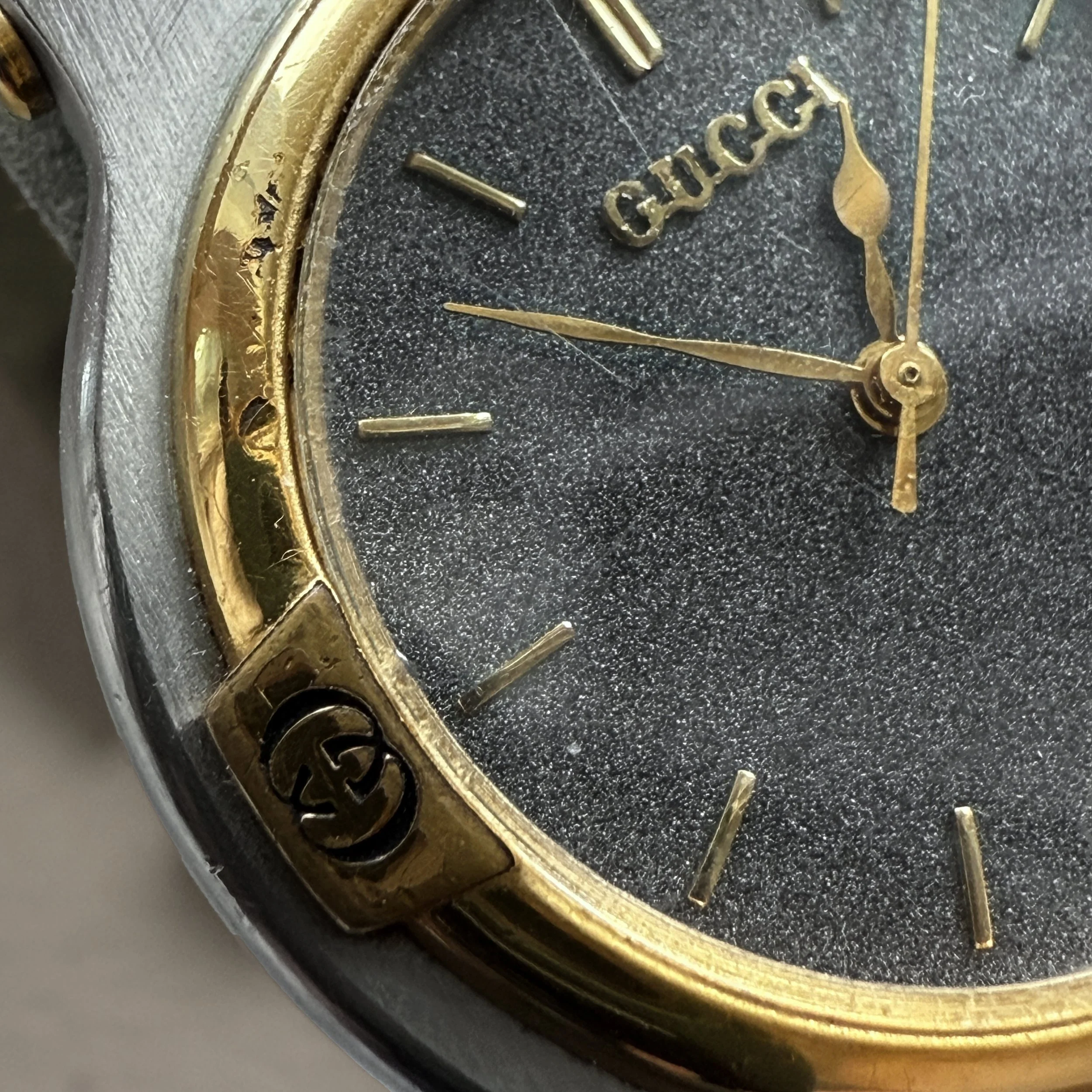 gucci watch 16.jpg