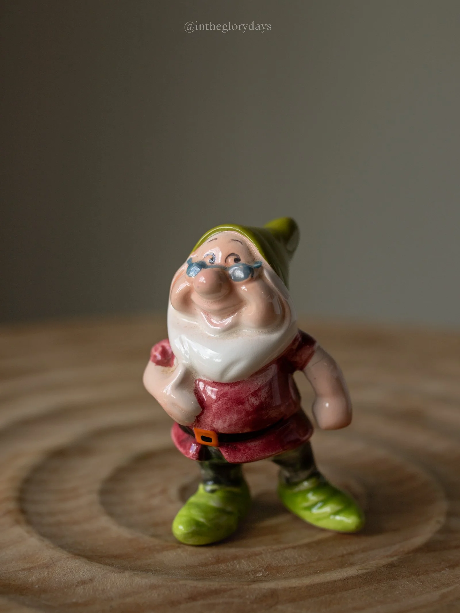 Walt Disney Production Japan 7 Dwarfs-12.jpg