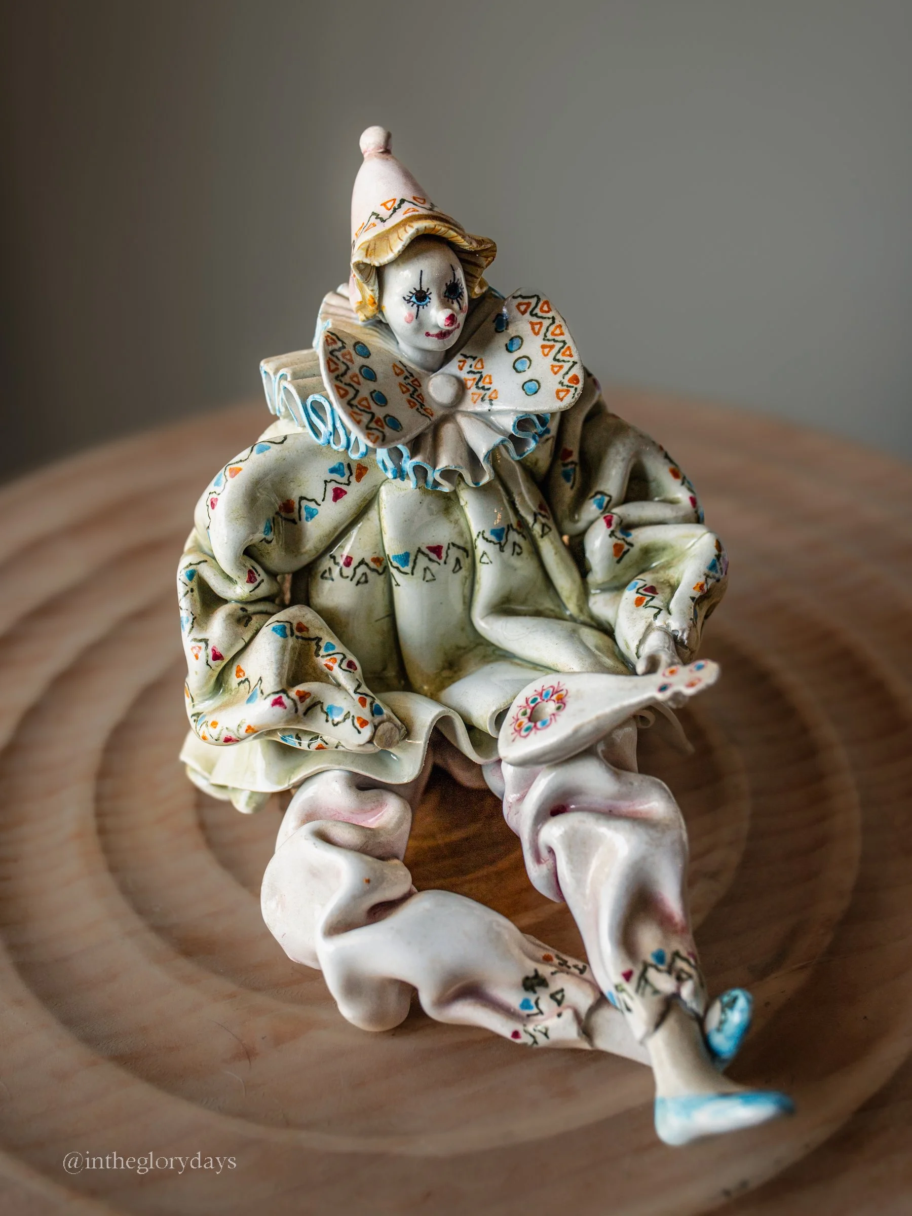 Italian Porcelain Pierrot Clown Figurine by Gruppo dei Quattro 6.jpg