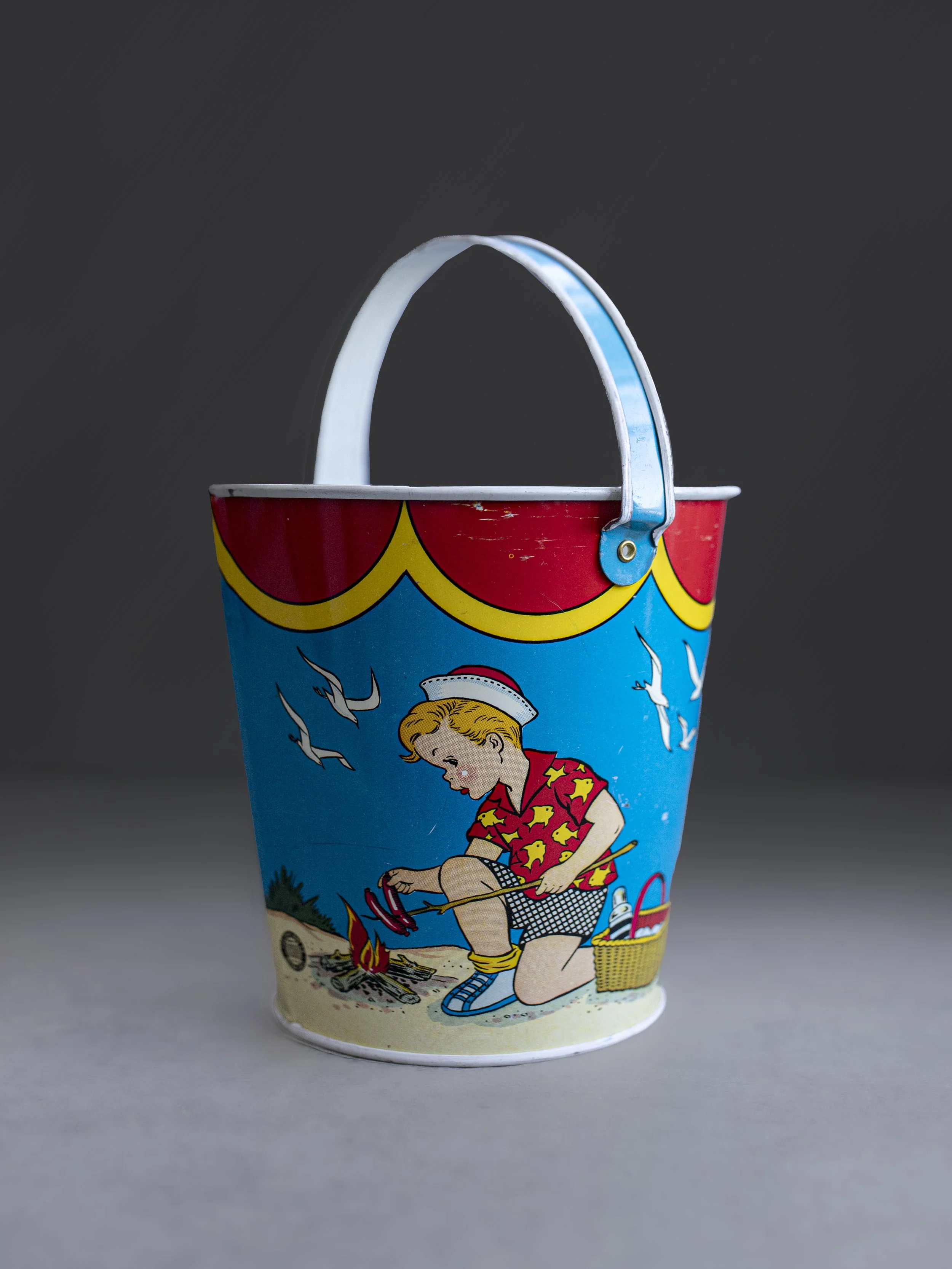 Tin Litho Sand Pail "Beach Party/ Weiner Roast" by OHIO ART 6