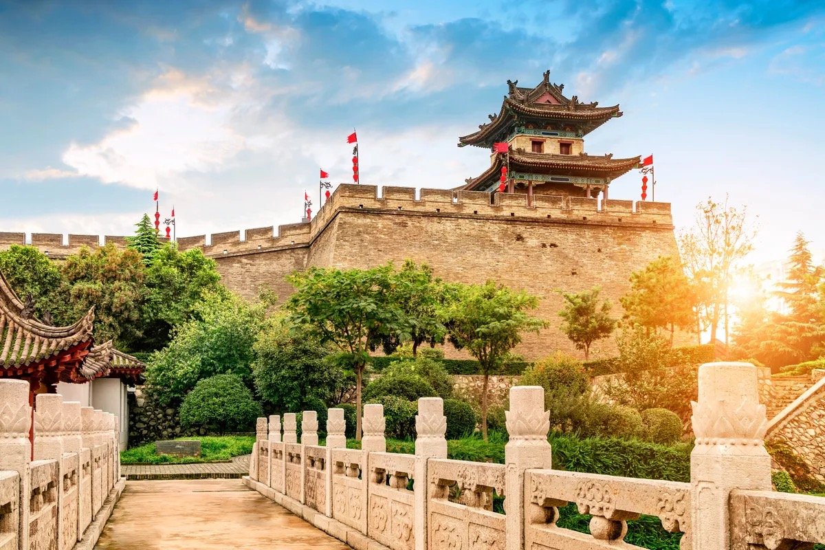 WONDERS OF CHINA
22 Days | China
This Itinerary Sails: Sep 2025
From $11,499/pp