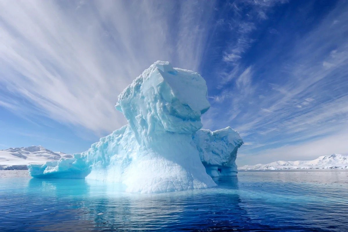 ANTARCTIC EXPLORER
13 Days | Argentina, Antarctica, Chile
This Itinerary Sails: Nov - Dec 2025, Jan - Dec 2026, Jan - Feb 2027
From $12,999/pp