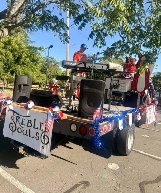 2026 - AHS Alumni 4th of July Float featuring the Trebled Souls 