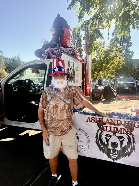 2026 - AHS Alumni 4th of July Float featuring the Trebled Souls 