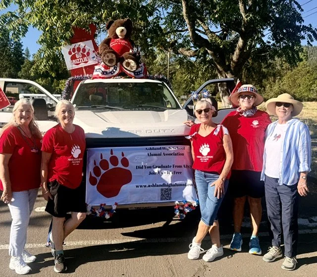 2026 - AHS Alumni 4th of July Float featuring the Trebled Souls 