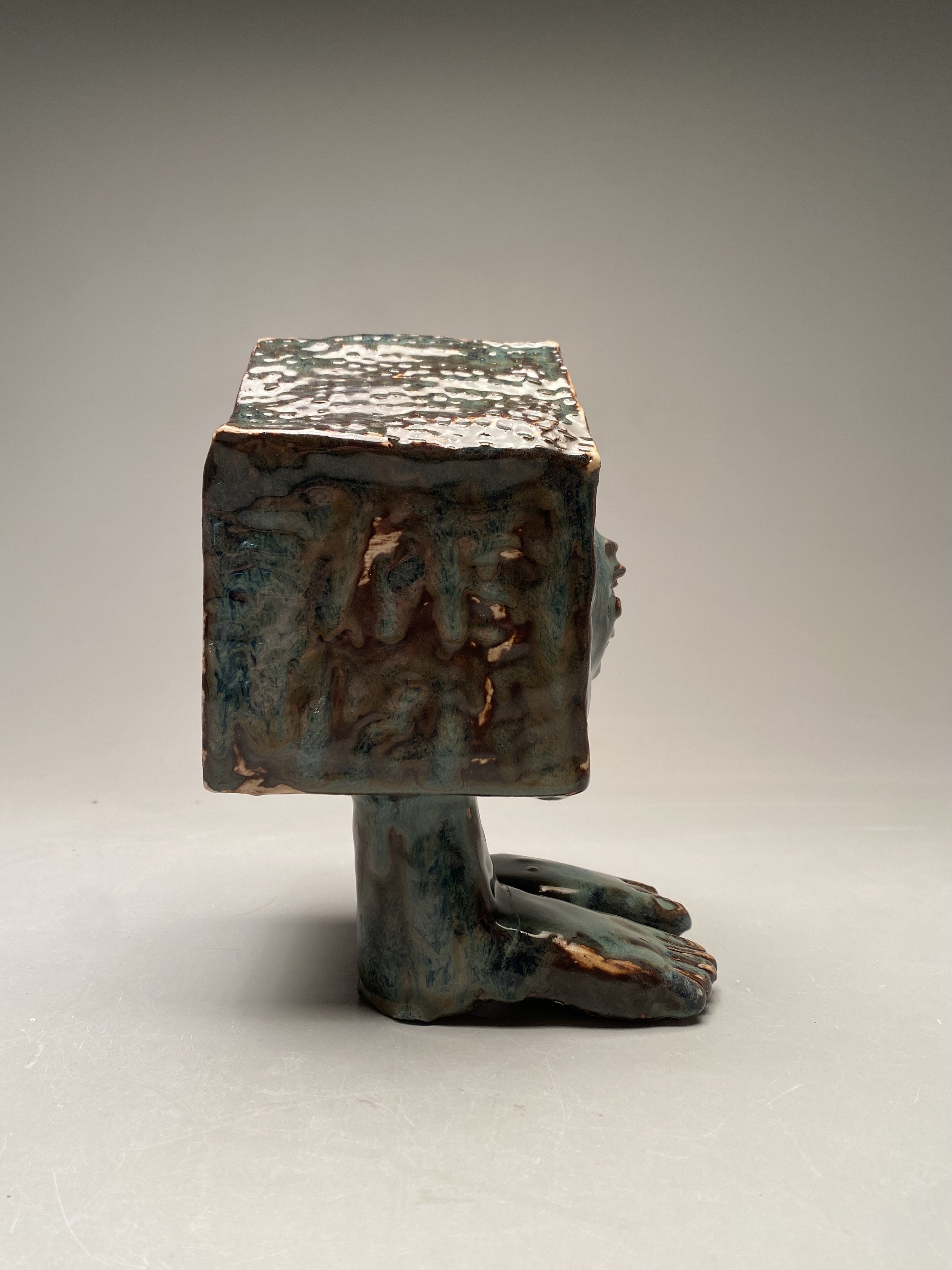 6x6x10 inches. Recycled B-Mix