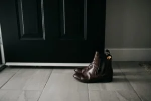 Great leaders go home