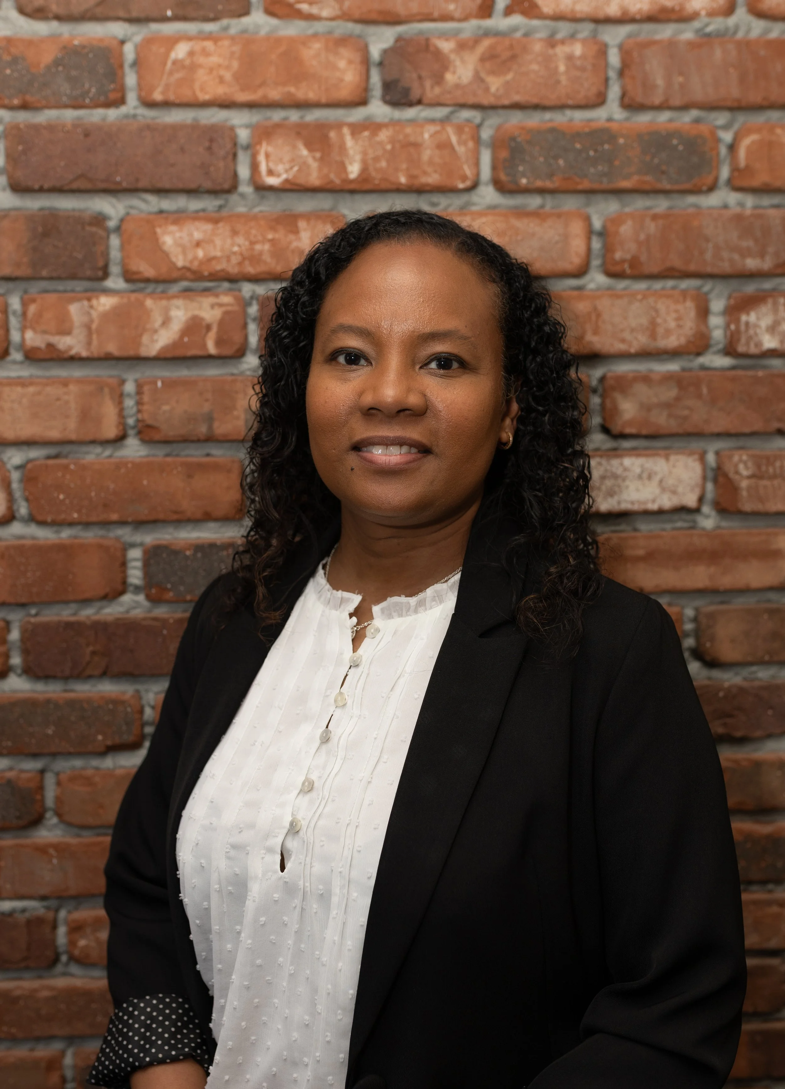 Headshot of Barbara Thompson