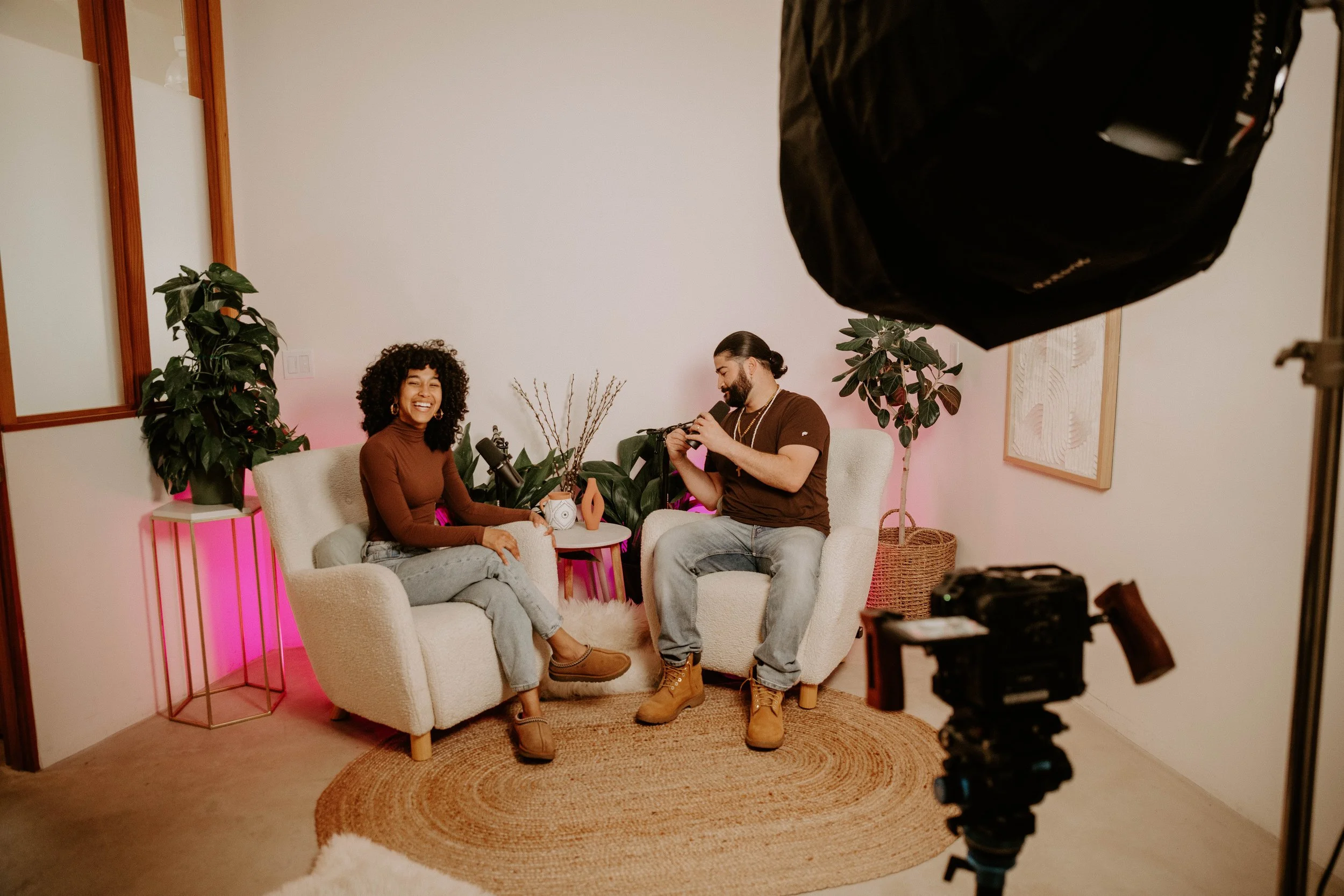 Flexible private studio rental for podcast, live streams and content creation in Los Angeles — Sueños Social Club