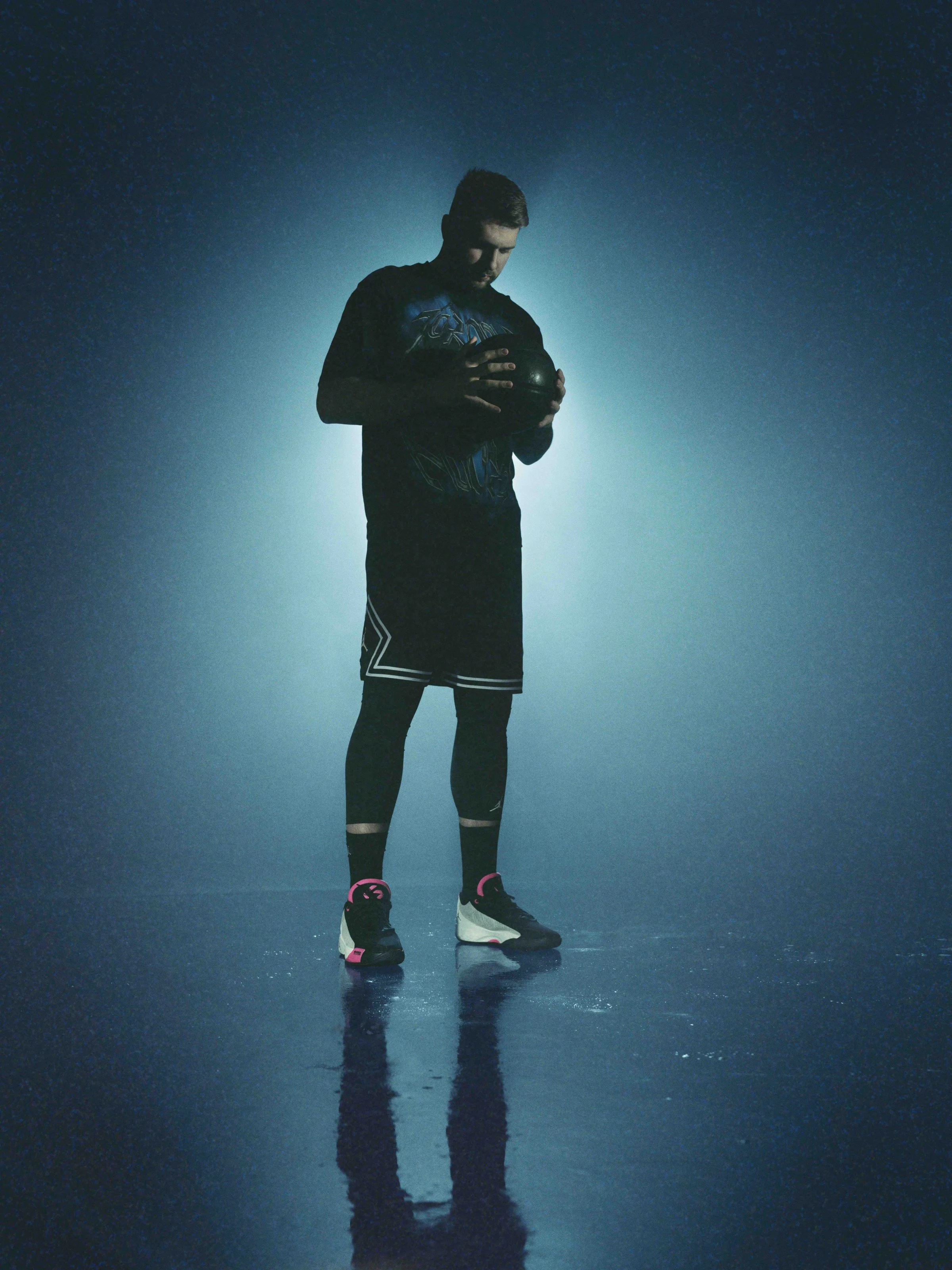 011_jordan-brand-luka-77-space-navigator-1.jpeg