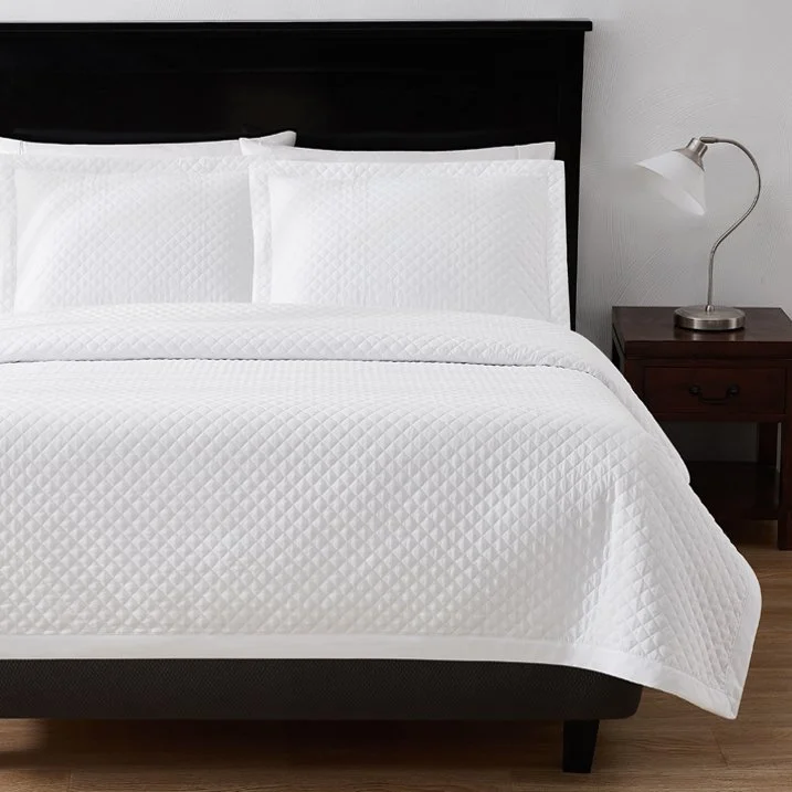 Radiance-Quilt-White.jpg