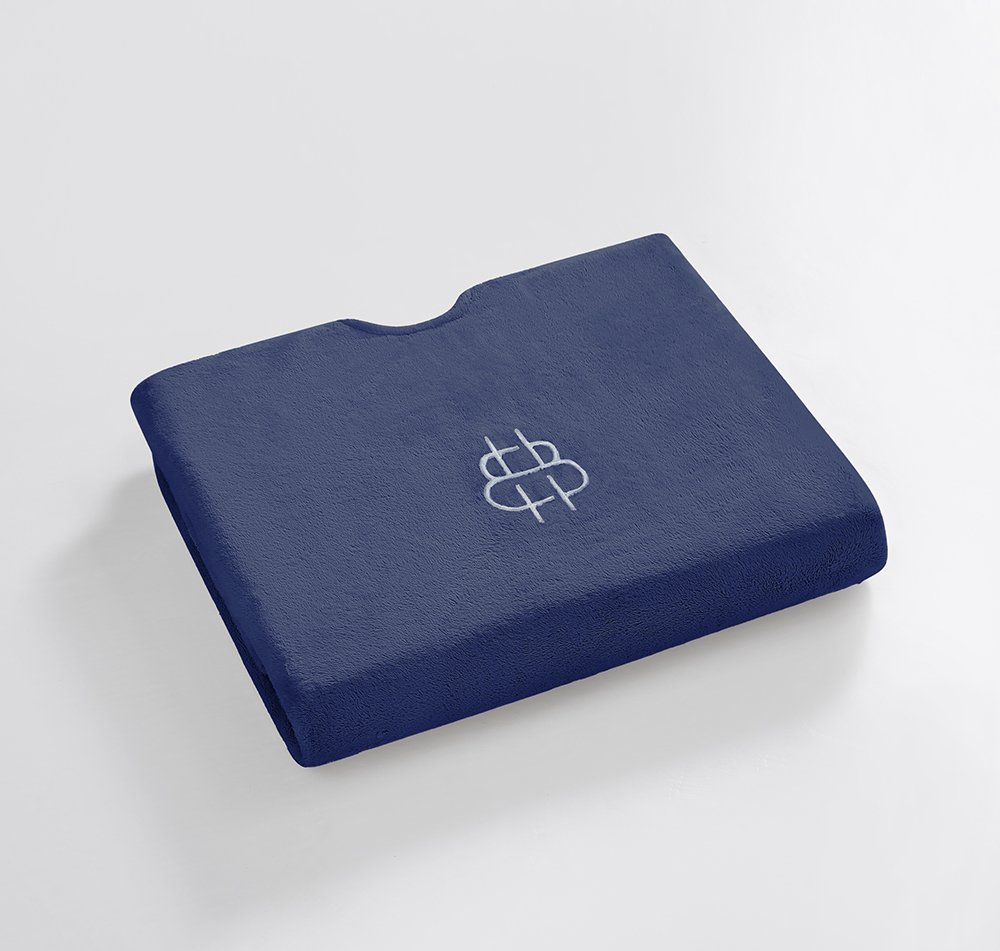 PrimaLush Cape Wrap_Navy.jpg