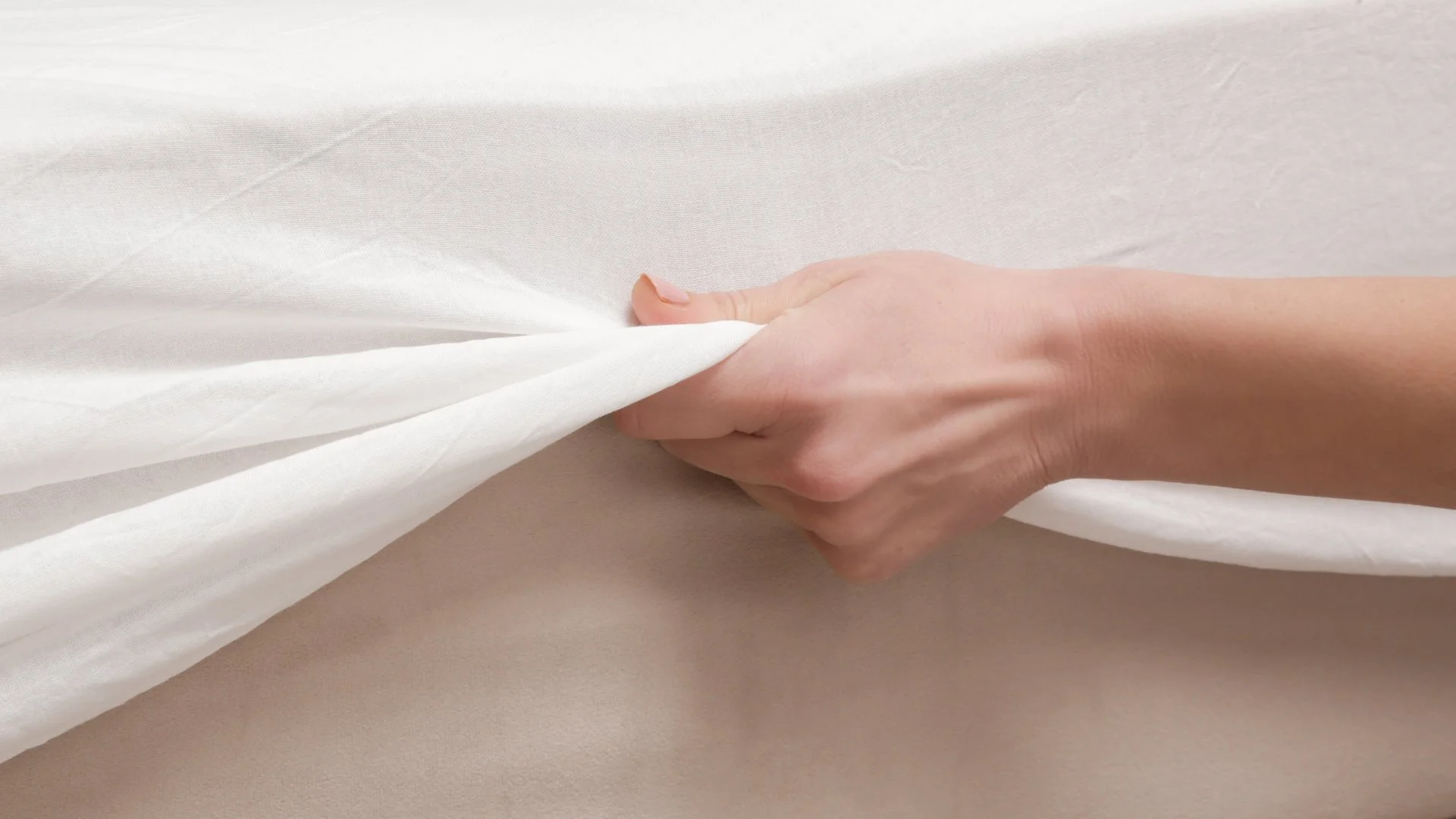 What Does GSM Actually Tell You About Hotel Bedding?