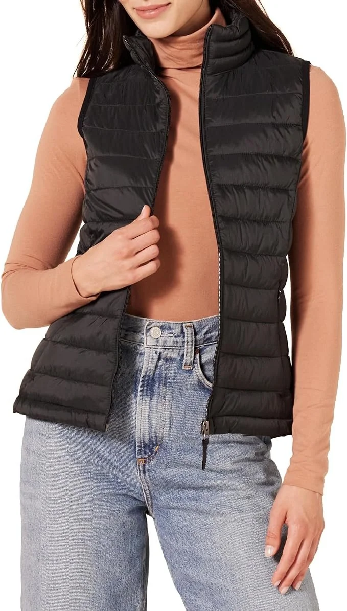 Amazon Essentials Women's Lightweight Water-Resistant Packable Puffer Vest (4.4 rating, 15k+ reviews)