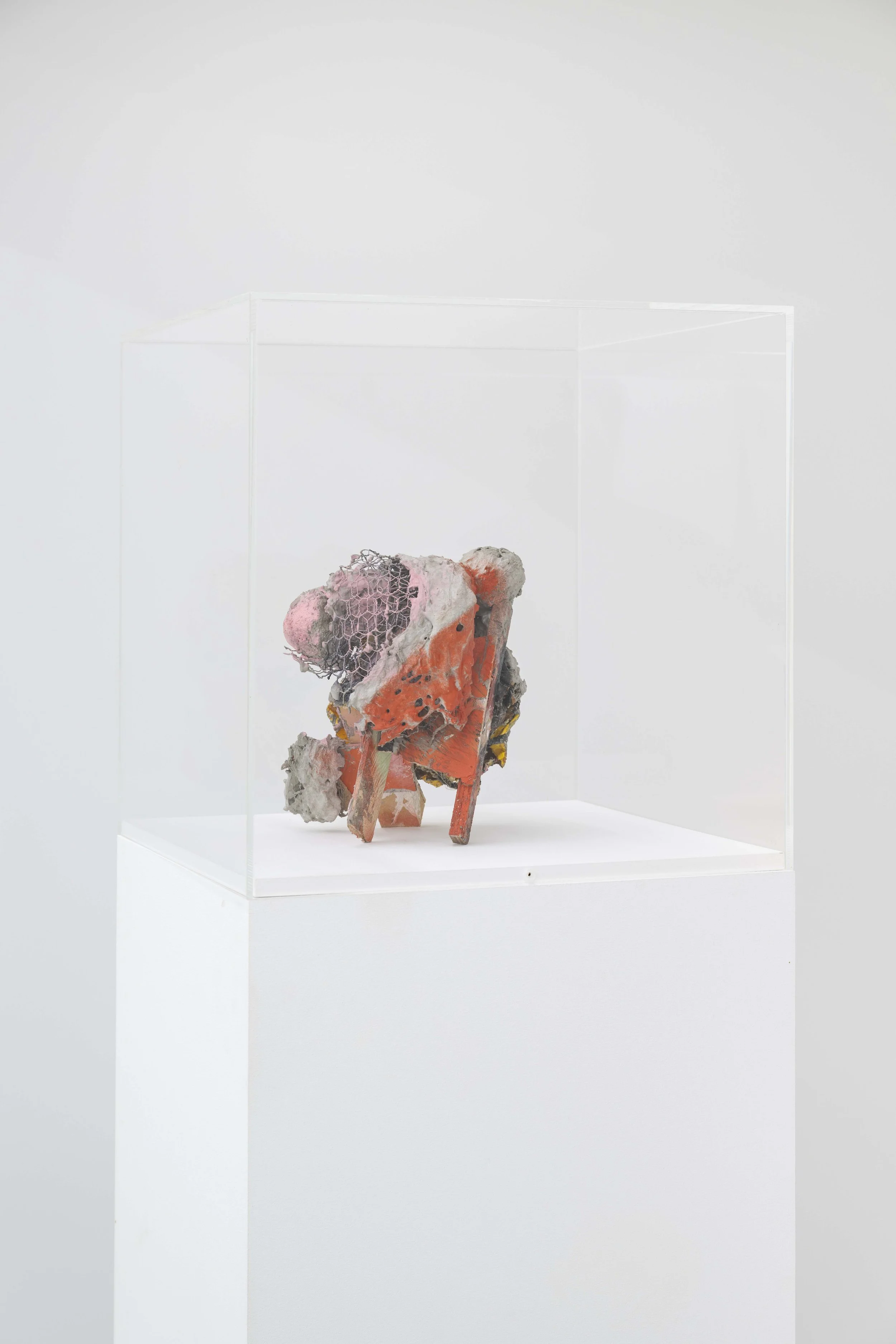 Phyllida Barlow, Untitled: Catch 2, c. 2016.
Plastic, plaster, cement, scrim, wool, paper, fabric, PVA, spray paint, plywood, timber, cardboard tube, polyurethane foam, tape. 
32 x 25 x 16 cm