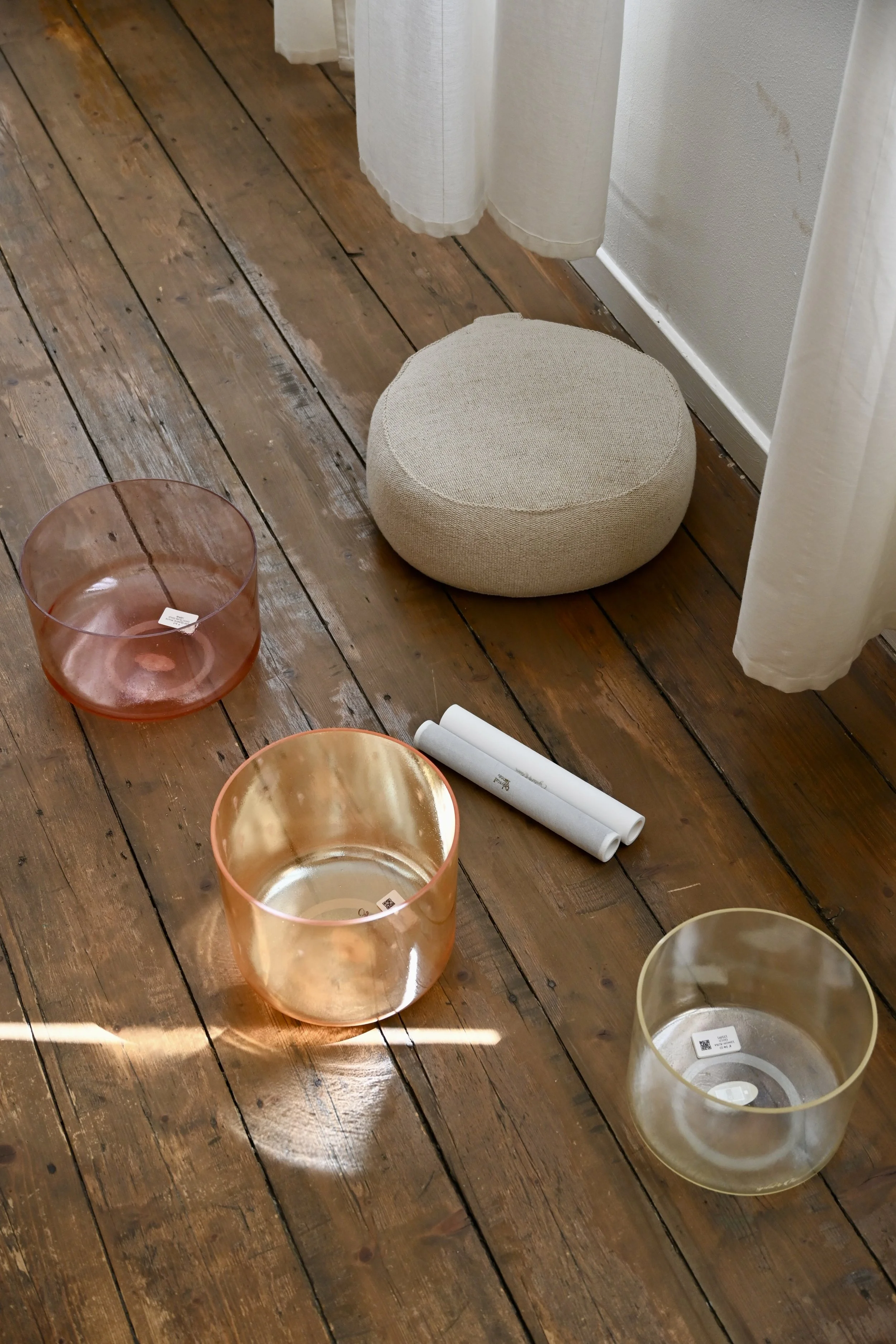 crystal tones crystal alchemy bowls for a sound journey at alma studio in Antwerp