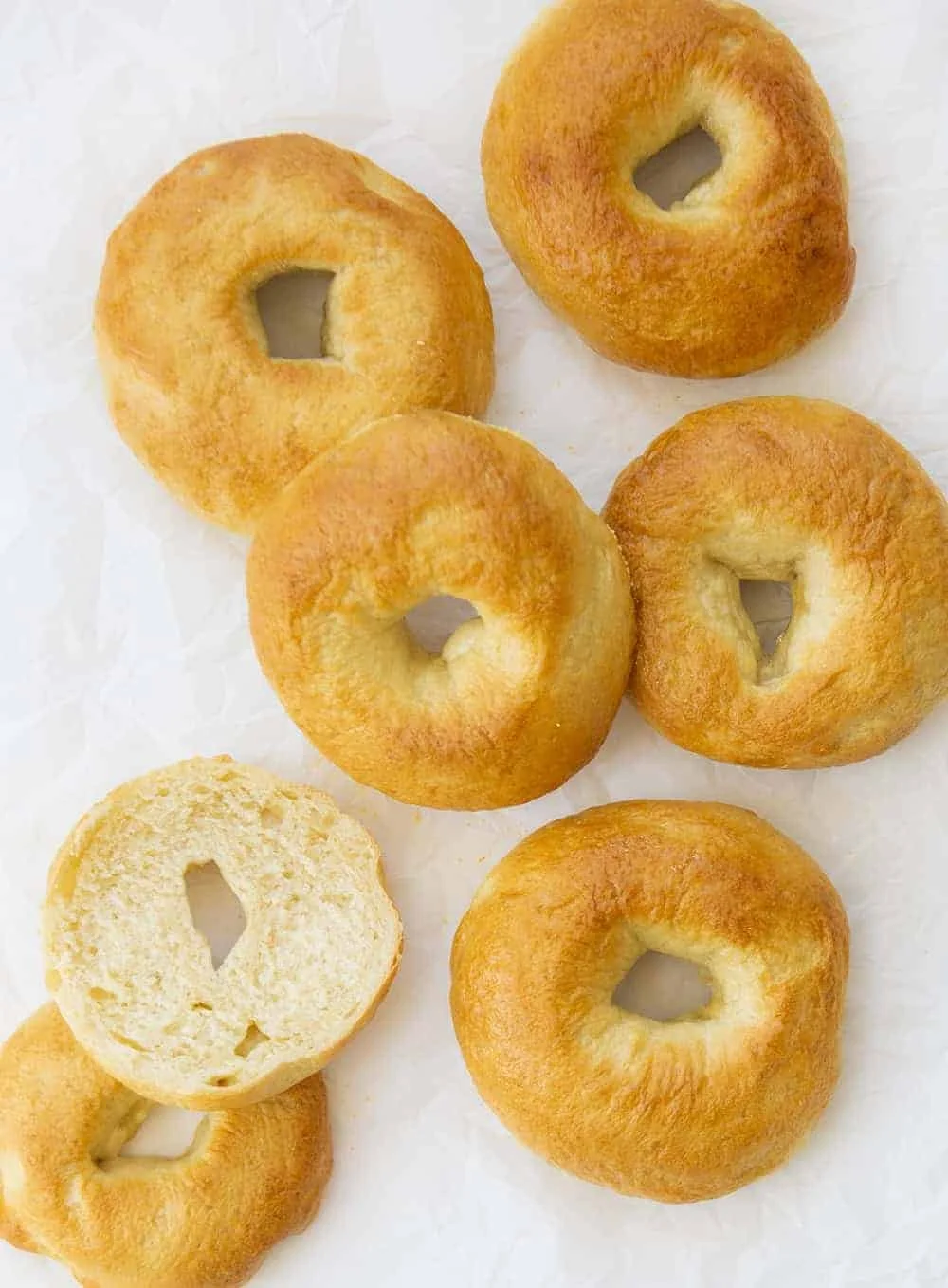 Plain bagel (whole or half)