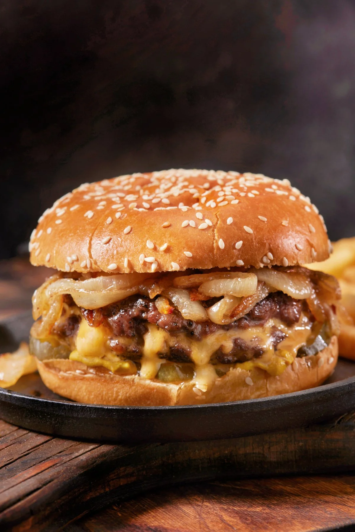Smash burger w/grilled onions