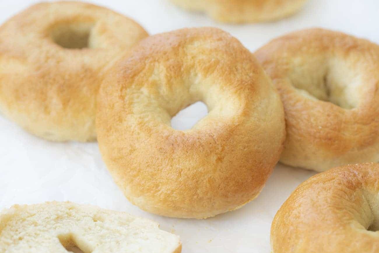 Plain bagel (whole or half)