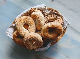 Plain bagel (whole or half)