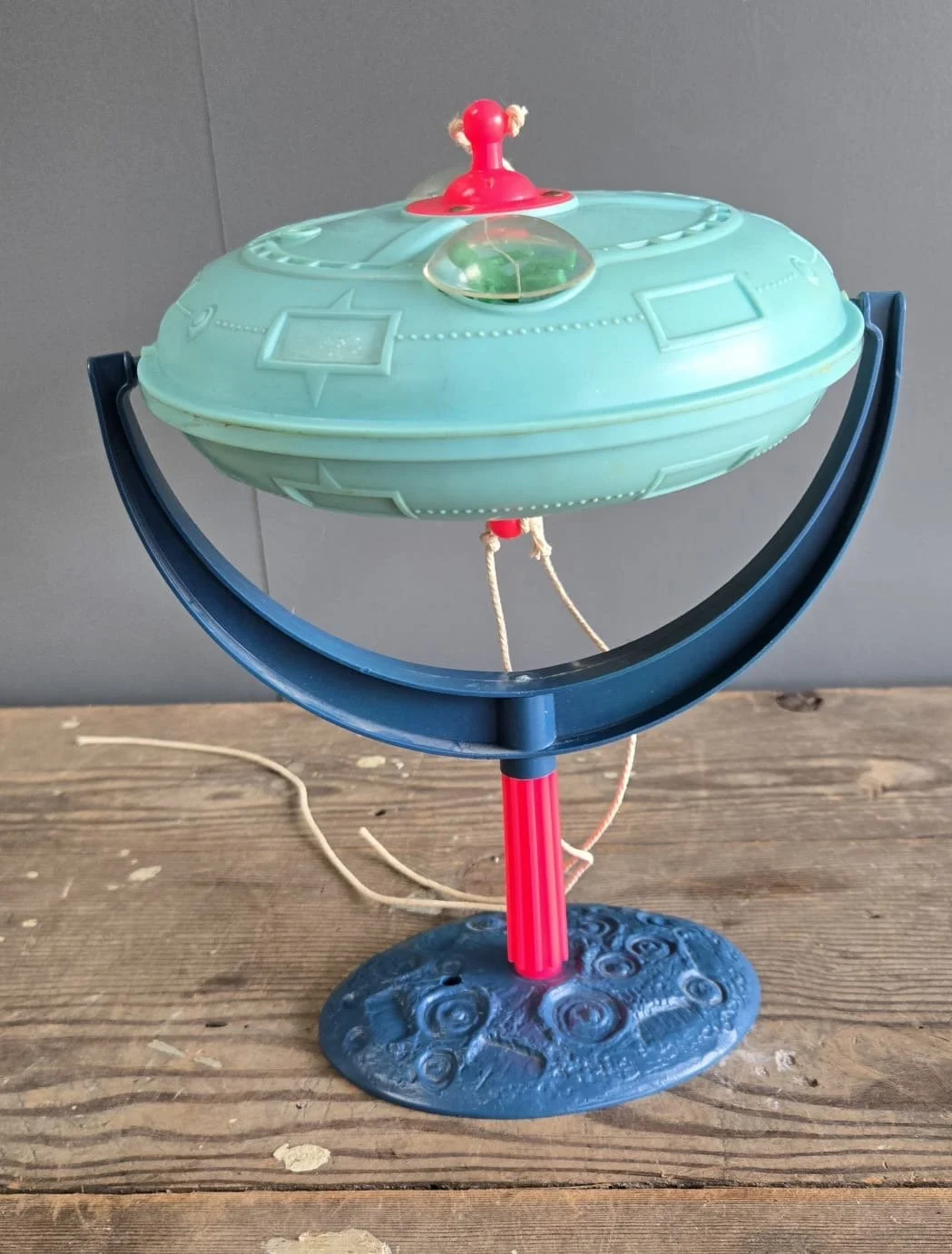 Vintage 1950s Marx "Mystery Space Ship" Set 