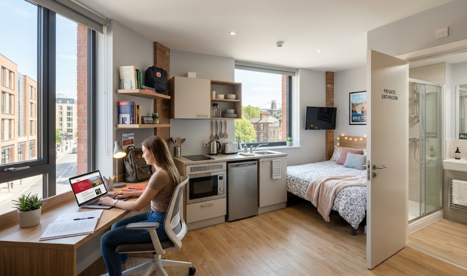 How Student Studio Apartments in Bristol Help Students Save Money