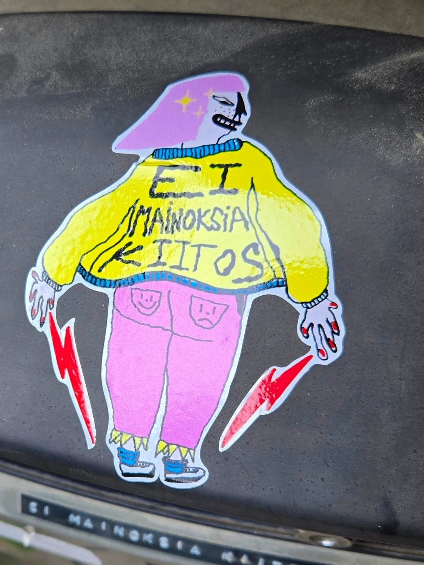 Tired of horrible comercial post? Get this sticker it is only 3 lereles (euros) (+post fee in case of sending it).

Pick up from Tampere and soon @beershopkuja

#eimainoksia #kiitos