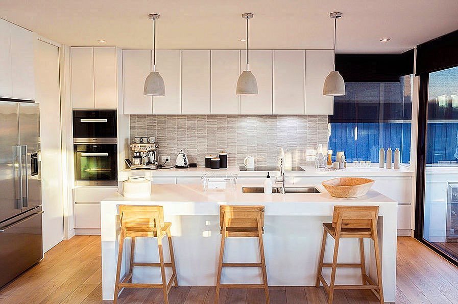 Throw back to this kitchen built in Martha Cove.
.
.
.
#ibuildnational #newhomes #renovations #extensions #fitouts #builder #building #home #architecture #work #site #living #house #buildit #construction #quality #kitchendesign #kitchen #renovation