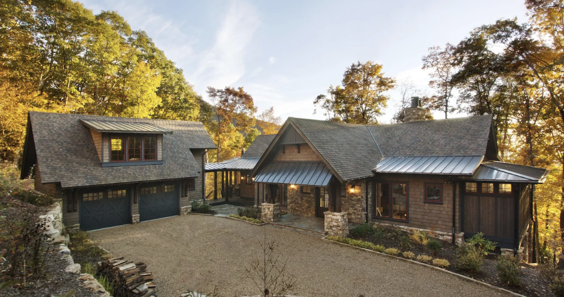 Building a Custom Home at High Elevation: What Highlands Homeowners Need to Know