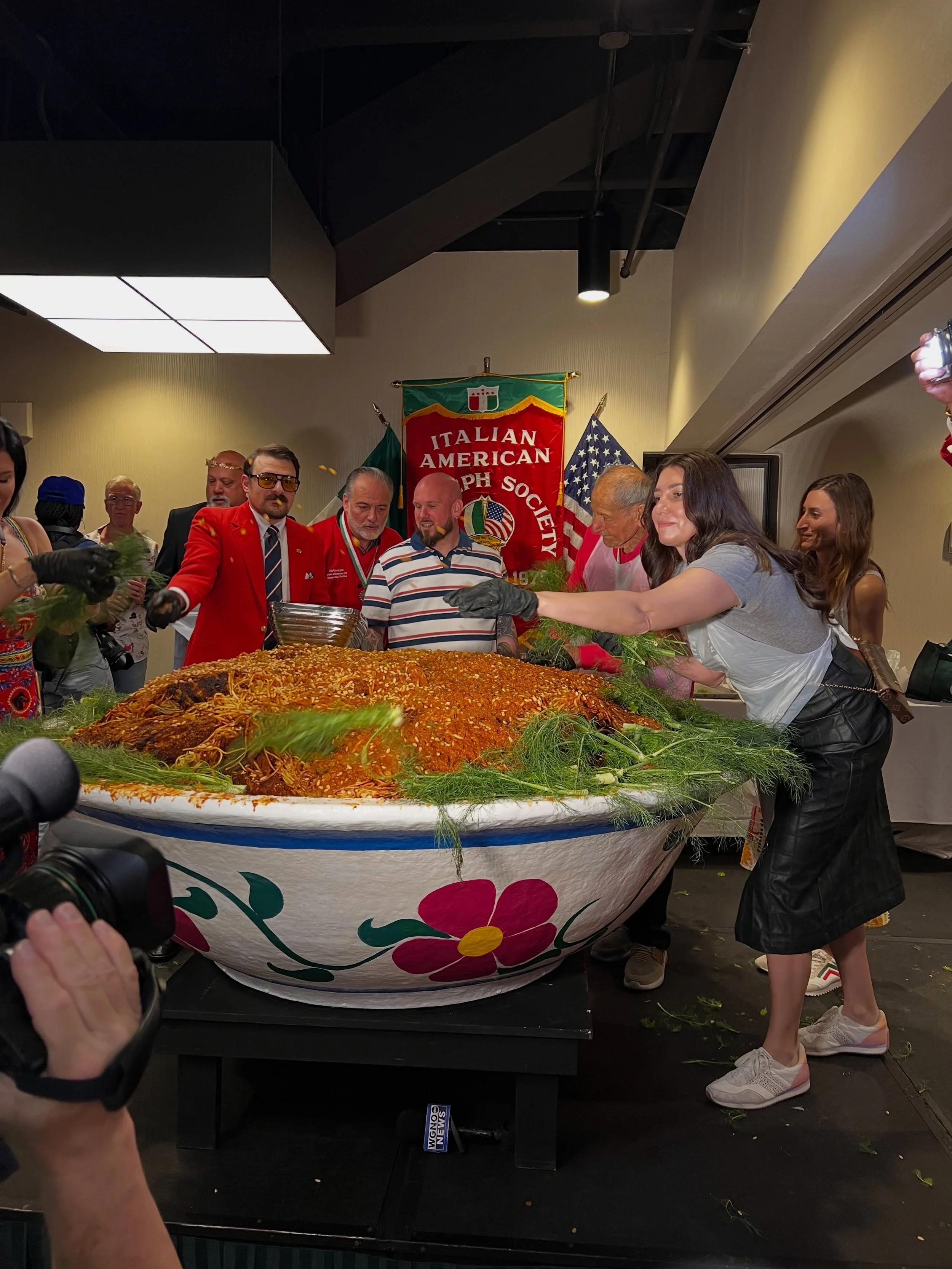1200lbs later. That&rsquo;s a wrap. 
Can&rsquo;t wait for next year!

Cooked by @dgrecobxny from @mikesdeliarthuravenue hosted by @iasjs_nola 🇮🇹🇺🇸

Check out my latest blog post all about my Italian American experience in New Orleans and come alo