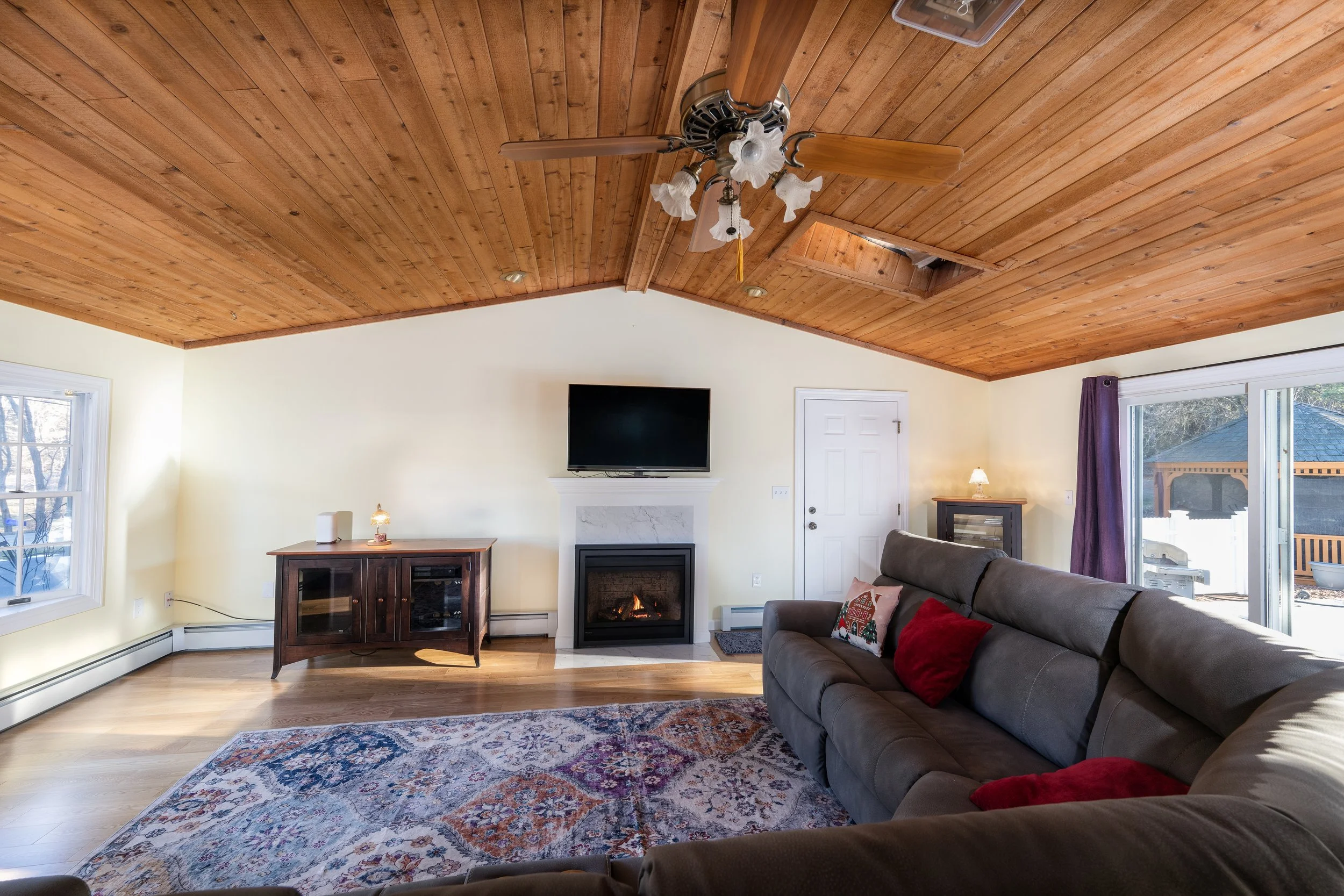 real estate photo family room with fireplace