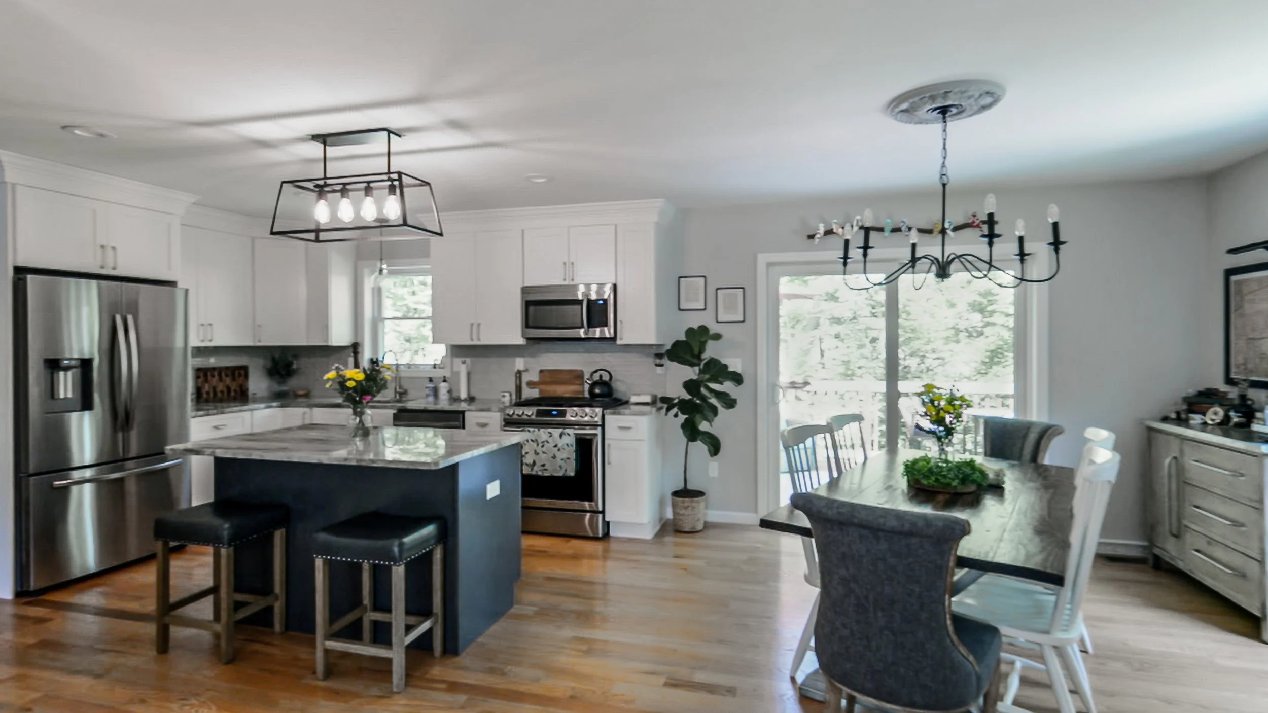 Eric Weiss Photography real estate photography Central Connecticut Eastern Connecticut kitchen with stainless steel appliances
