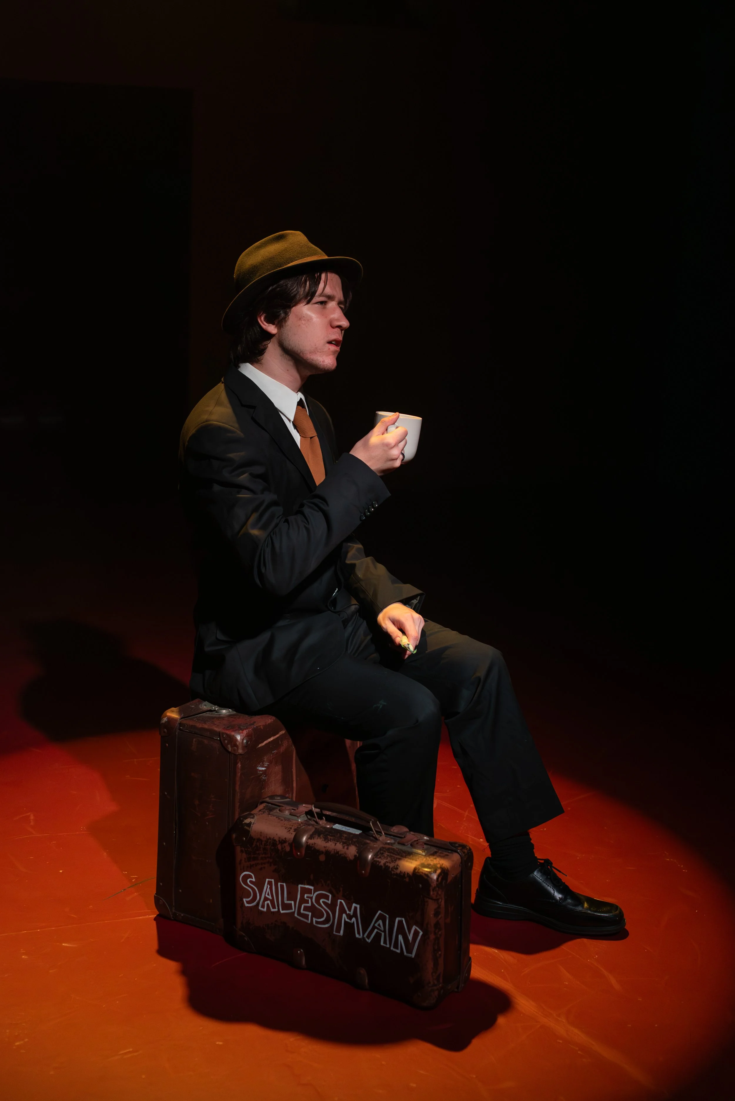 Favs11_DeathOfAJuniorSalesman_DSC8528.jpg