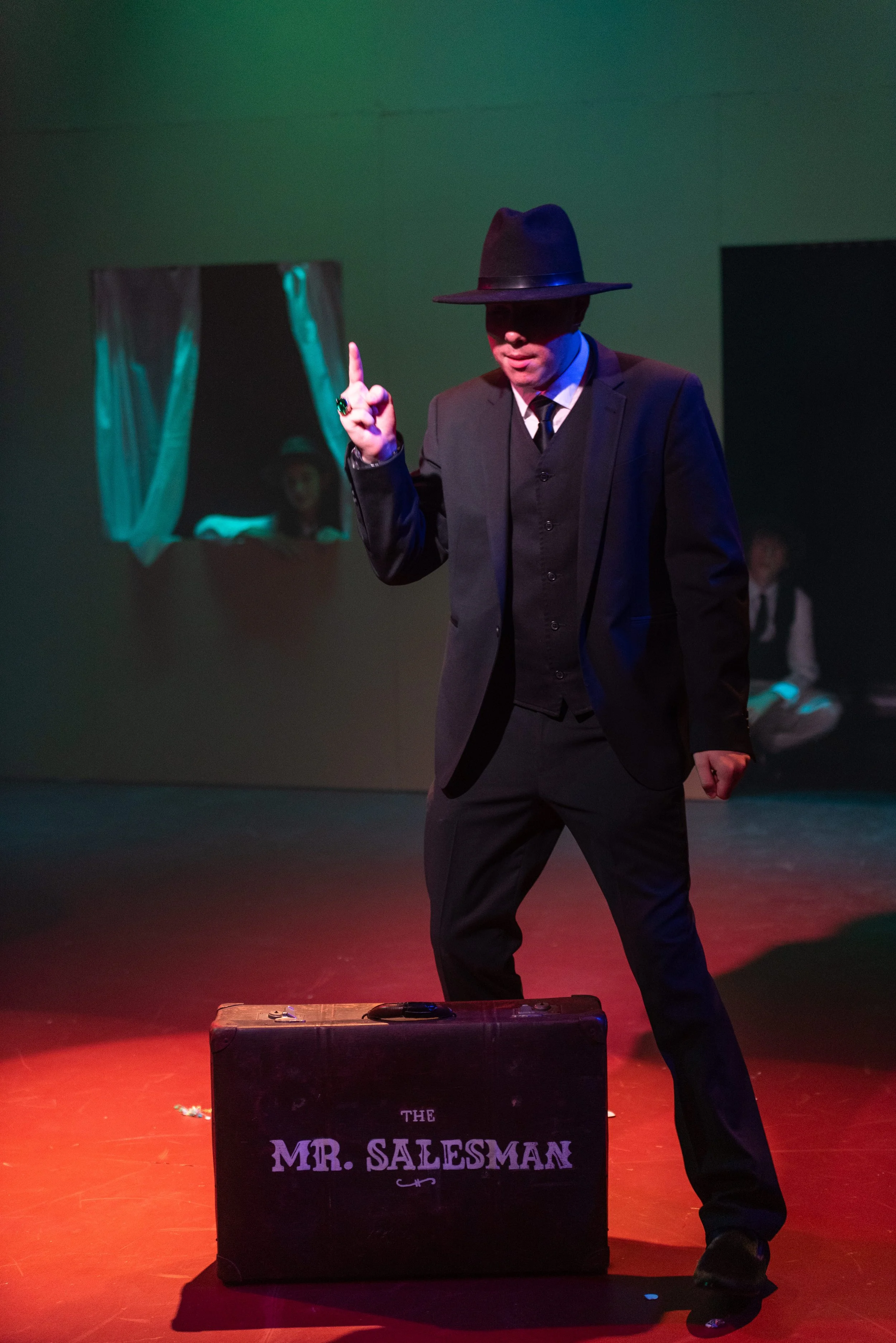 Favs20_DeathOfAJuniorSalesman_DSC8581.jpg