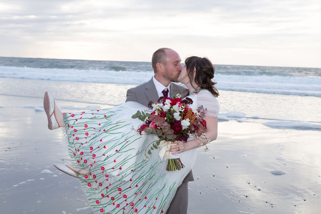 Ceremonies Designed for Large Gatherings or Intimate Elopements