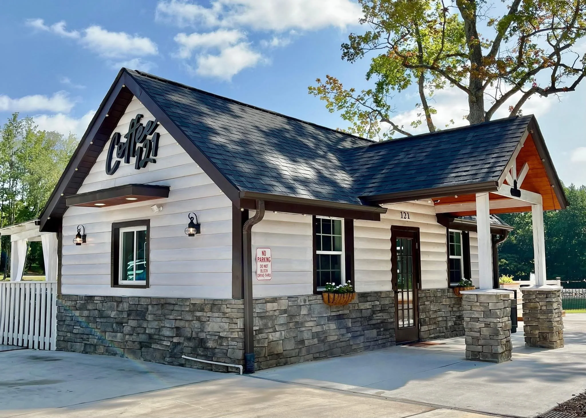 121 Coffee - Tiny Coffee retreat