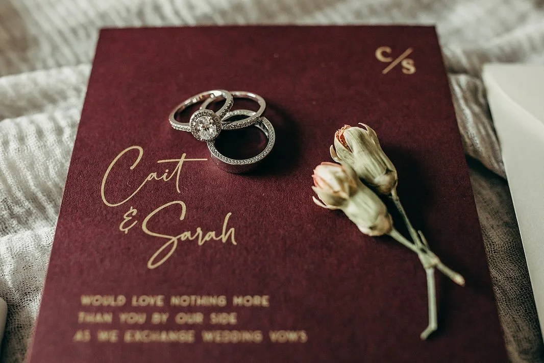 Love fell right into place 🍂

Cait &amp; Sarah&rsquo;s fall wedding stationery is proof that cozy season is also love season.

If you&rsquo;re planning your own autumn &ldquo;I do,&rdquo; take note&hellip;deep, rich tones, matched with beautiful tex