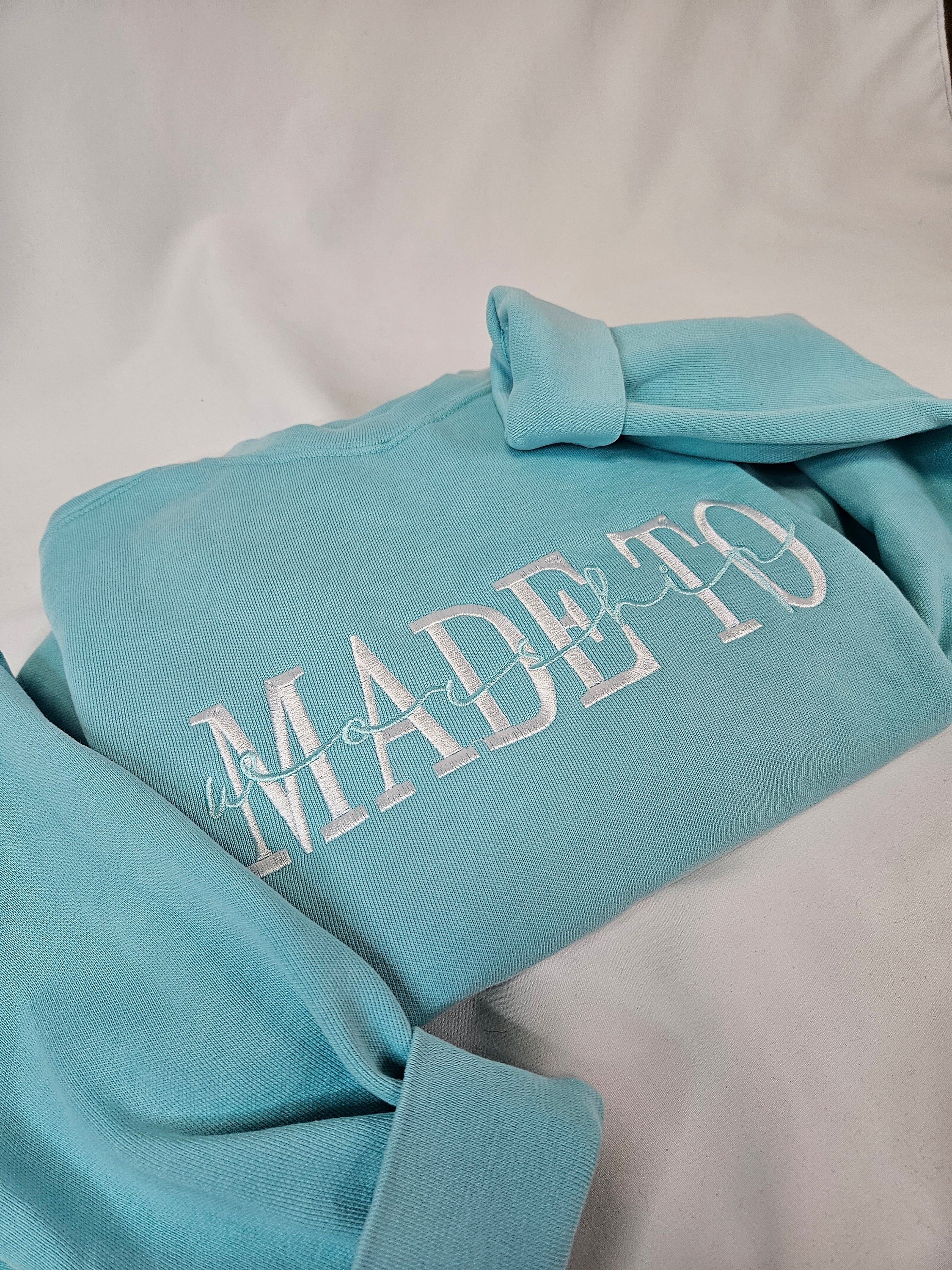 https://i.etsystatic.com/26291788/r/il/03694c/5845766124/il_fullxfull.5845766124_hokf.jpg