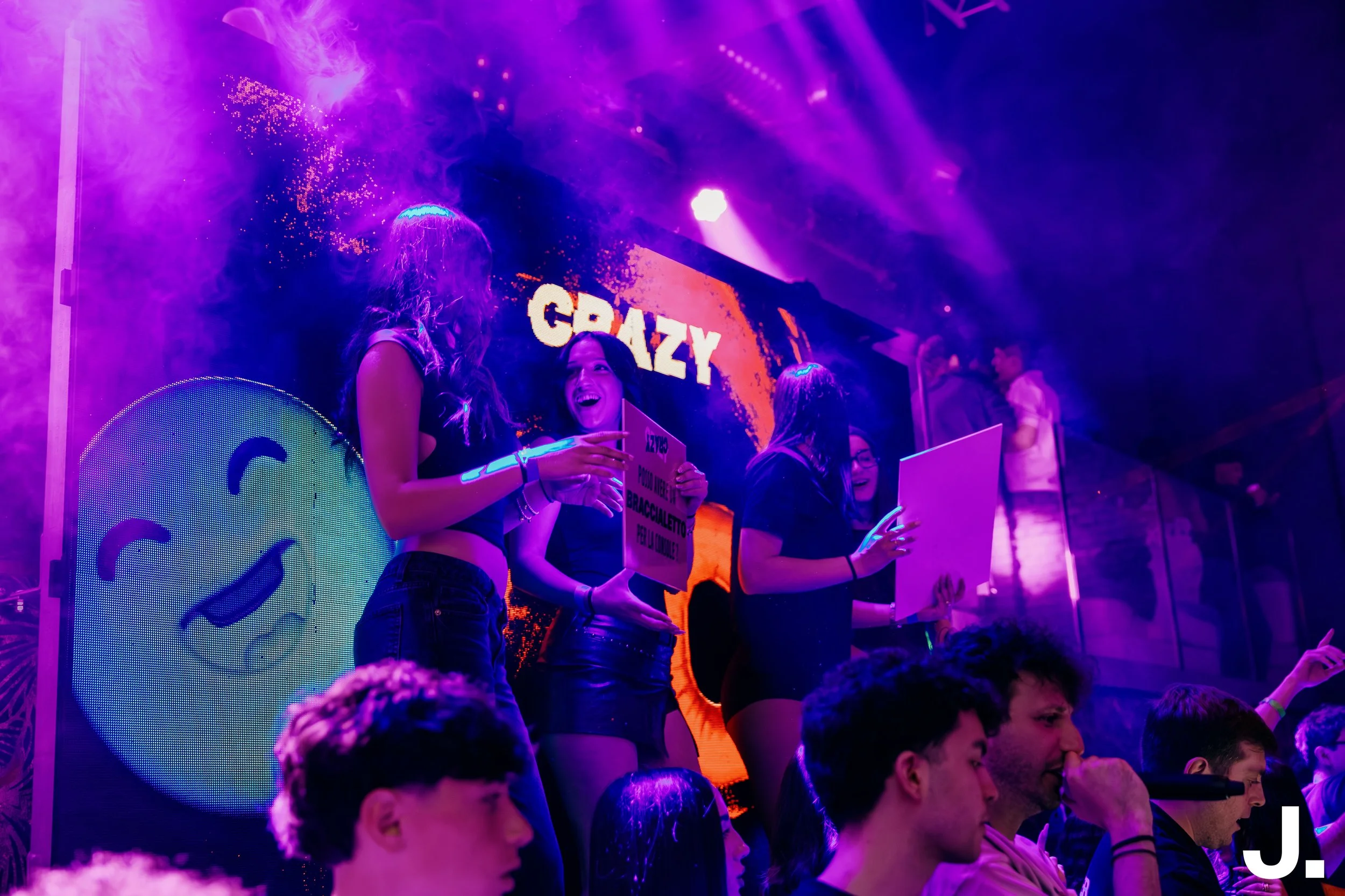 CRAZY_68.jpg