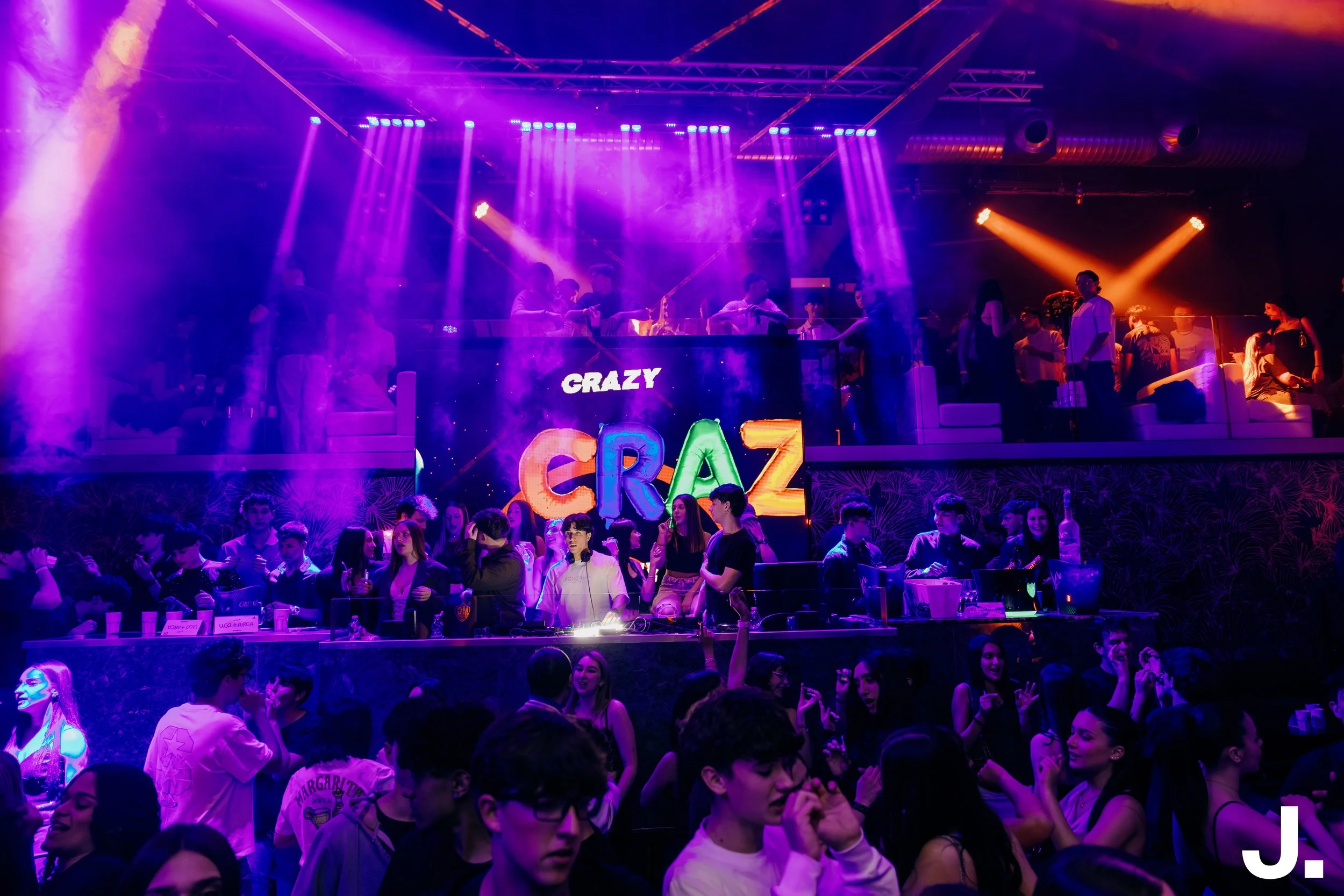 CRAZY_29.jpg