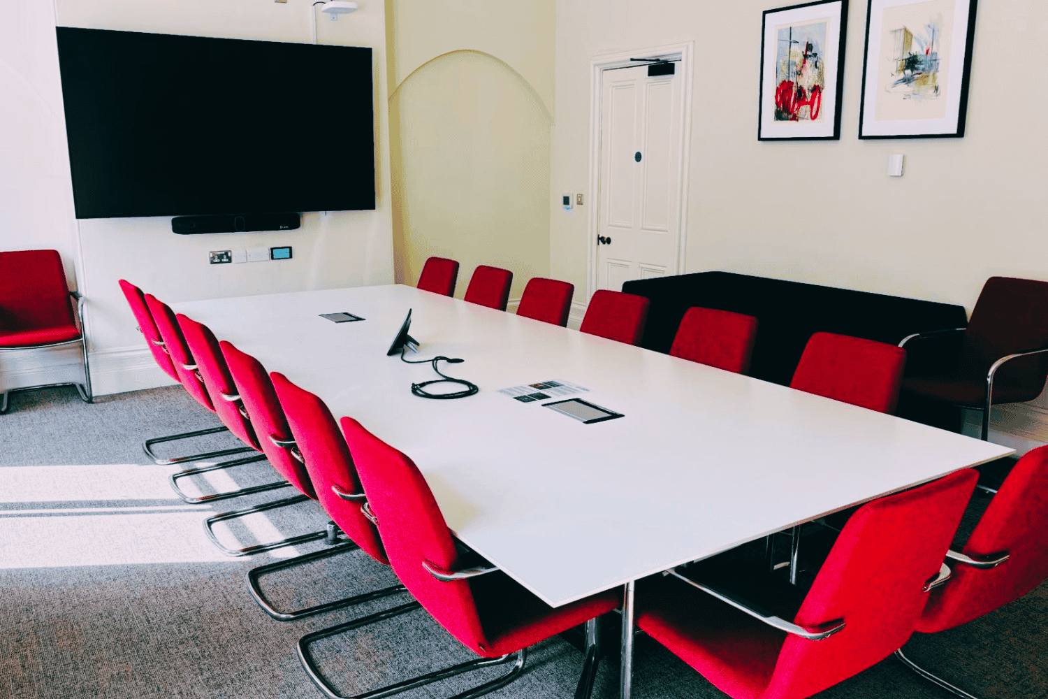 mmu ormond executive meeting room 1.png