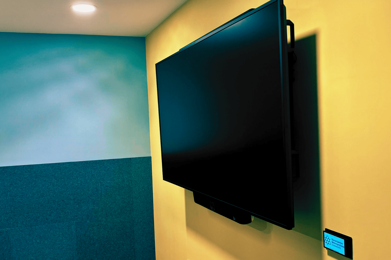 mmu careers studio finished 07.png