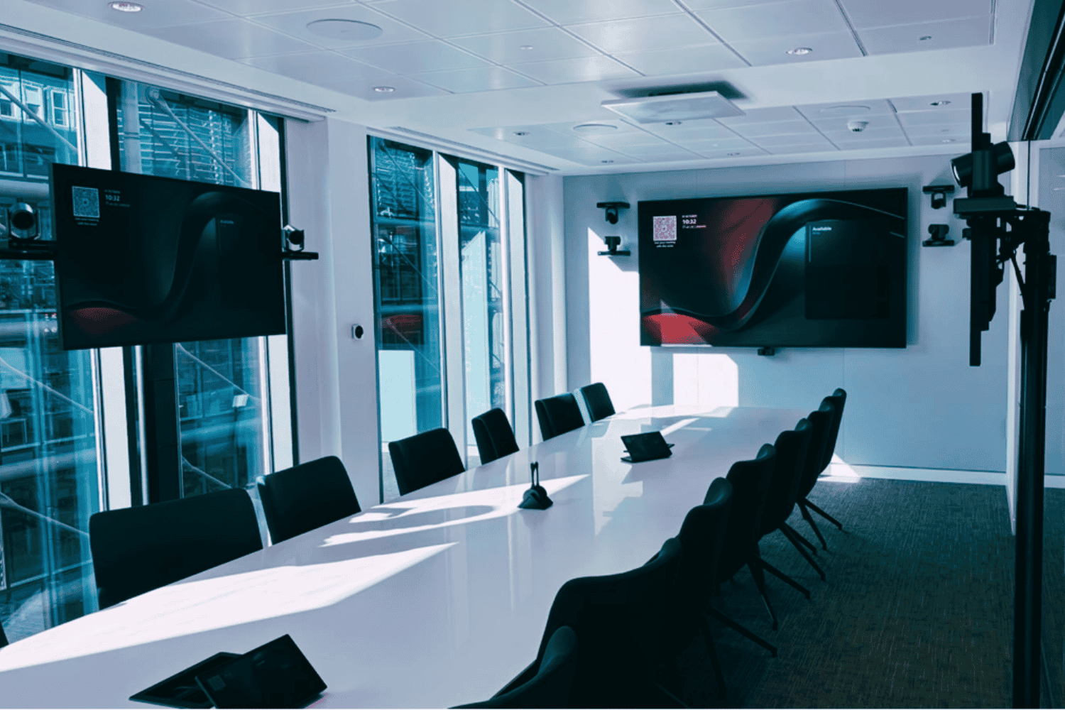 crestron experience london (1).png