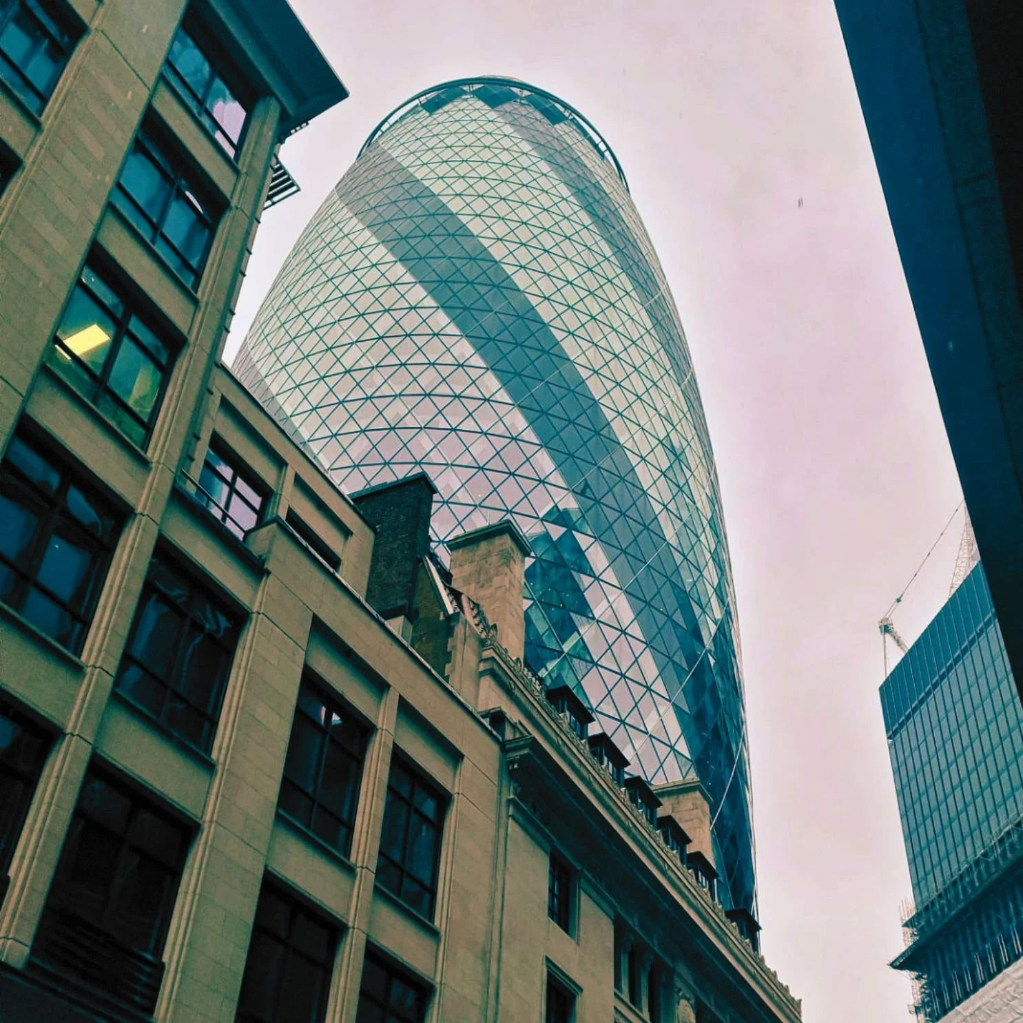 london gherkin 1.jpg