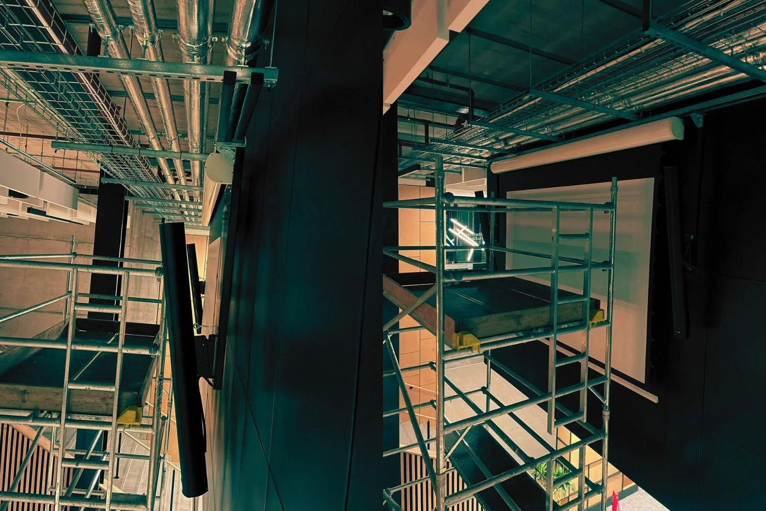 SHU projector epson 6 .jpg